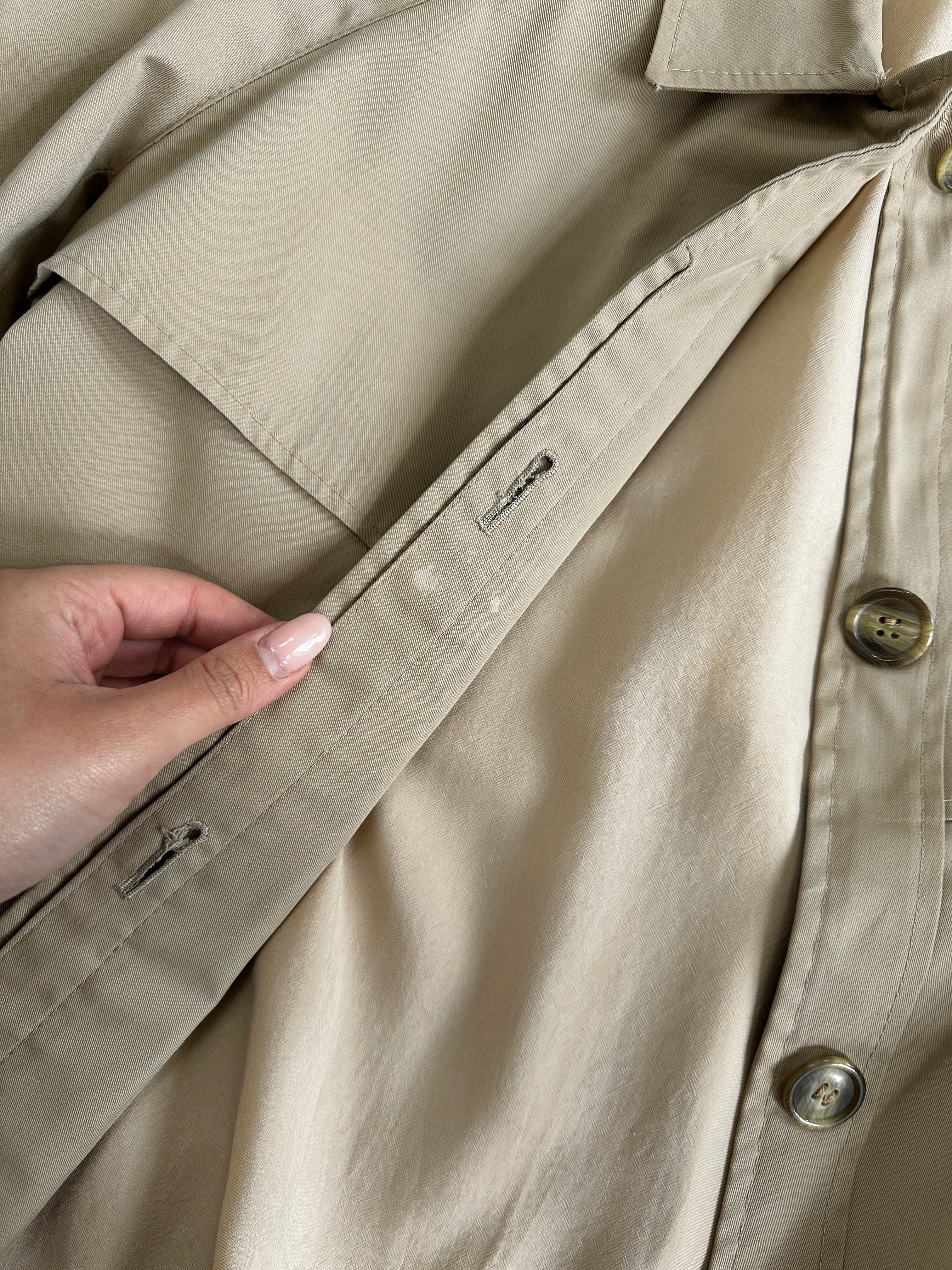 Vintage Italian cotton single-breasted trench coat for women, size small, showcasing classic style and durable fabric.