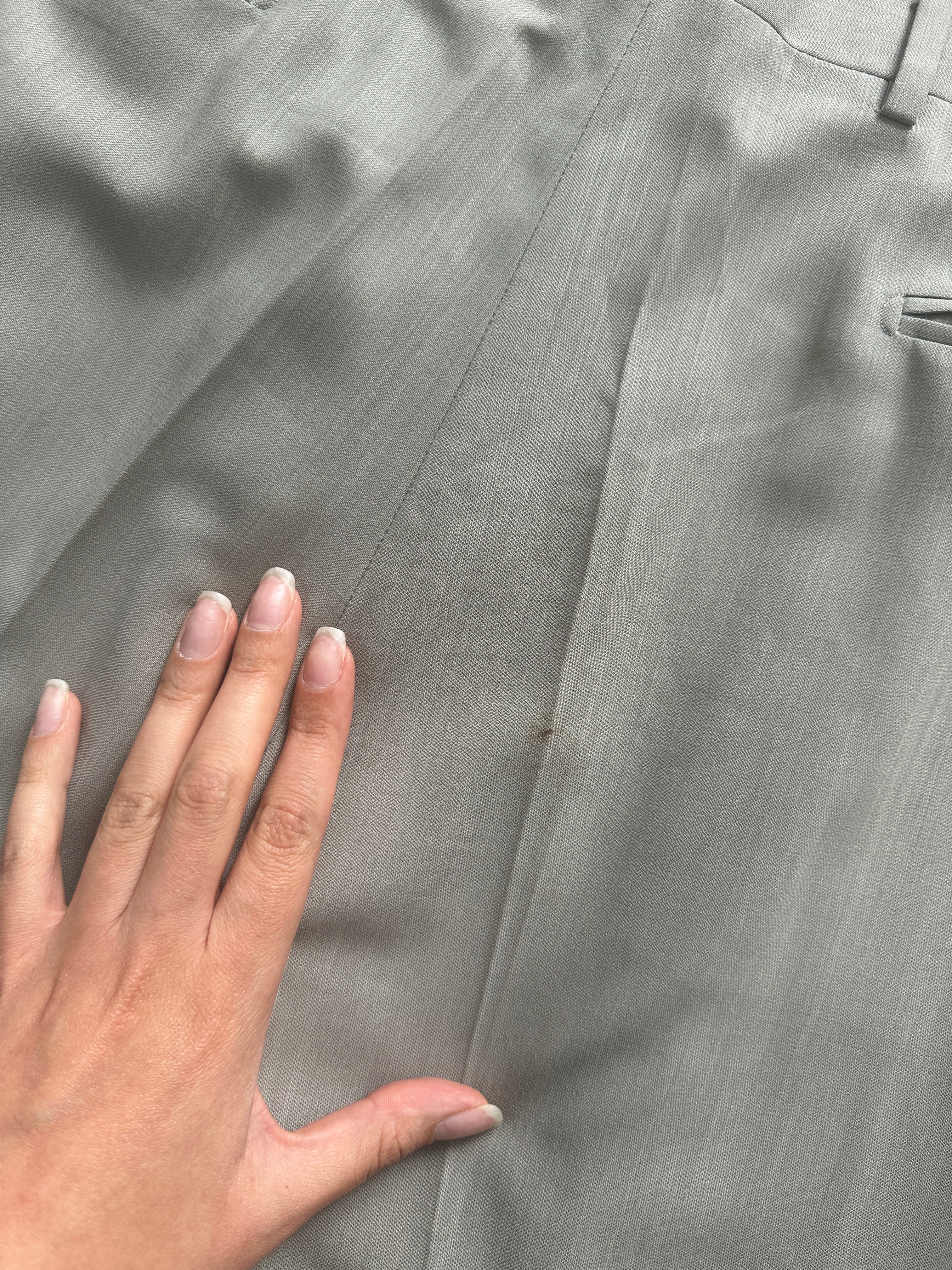 Vintage Italian pure wool single-breasted suit jumpsuit in size 38R/W30, featuring classic tailoring and tailored fit.