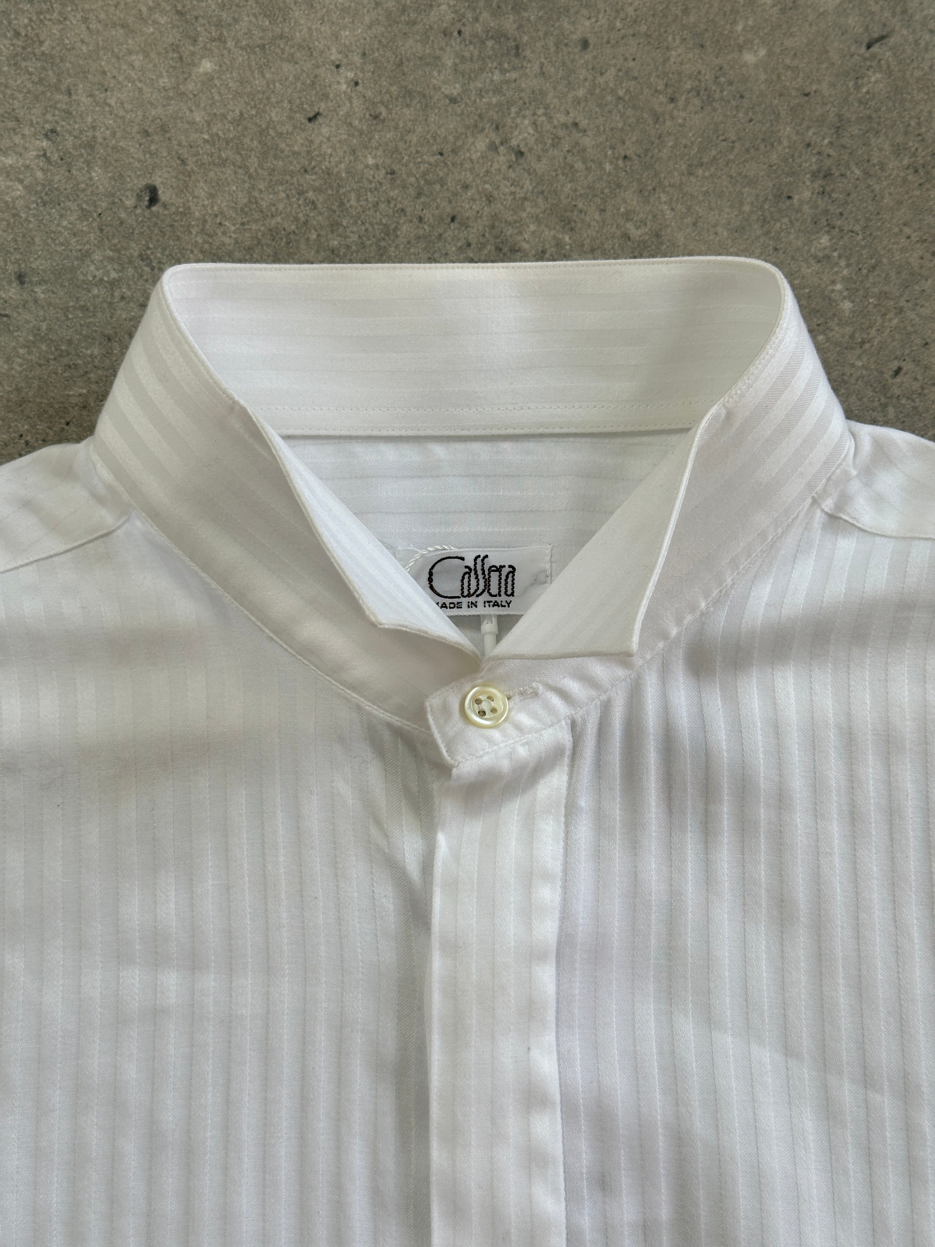 Vintage Italian pure cotton stripe wing collar shirt in size large, featuring a classic design and crisp fabric.