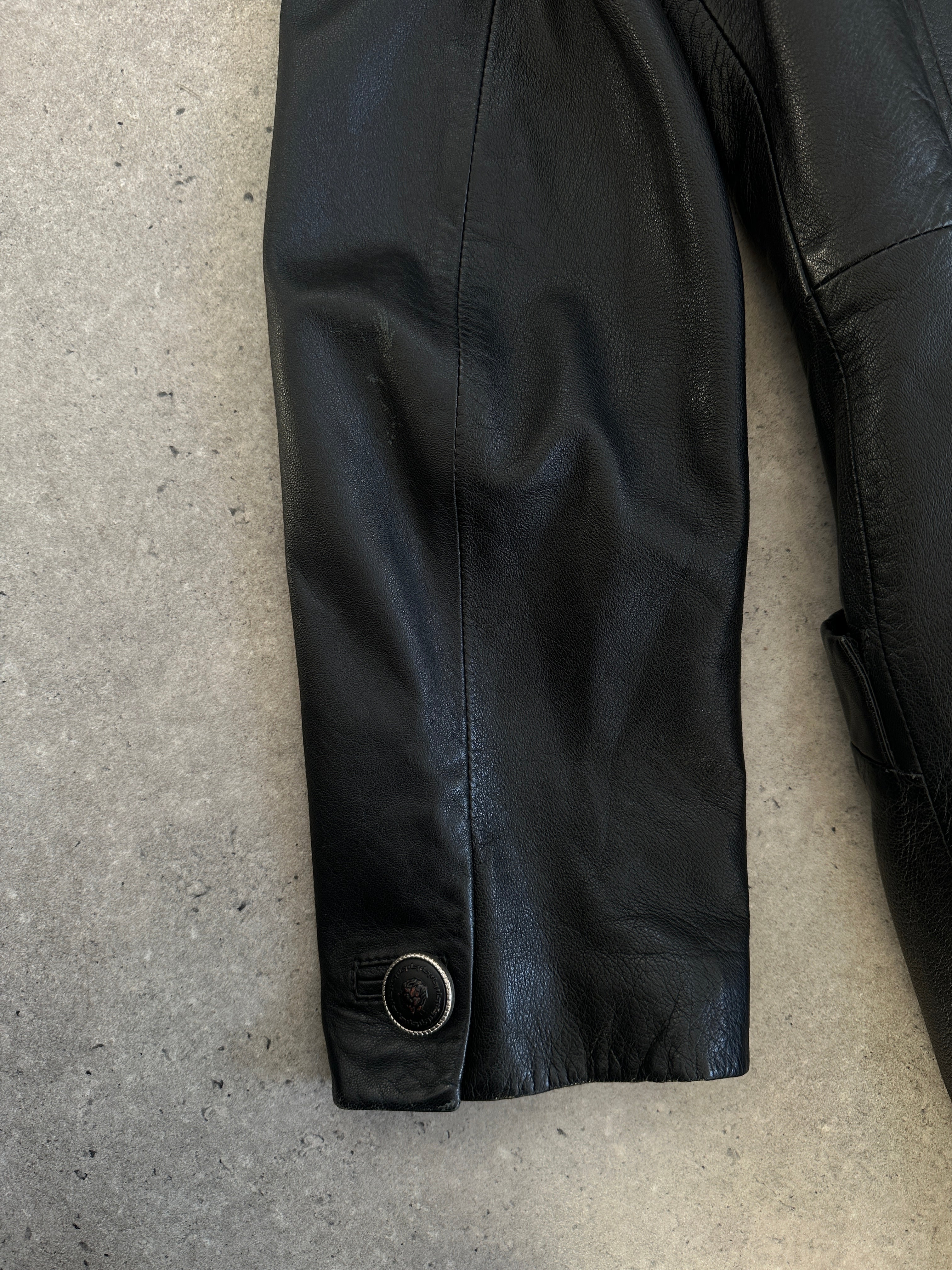 Gianni Versace Versus 1990s Bespoke Lion Head Leather Trench Coat - S - SYLK