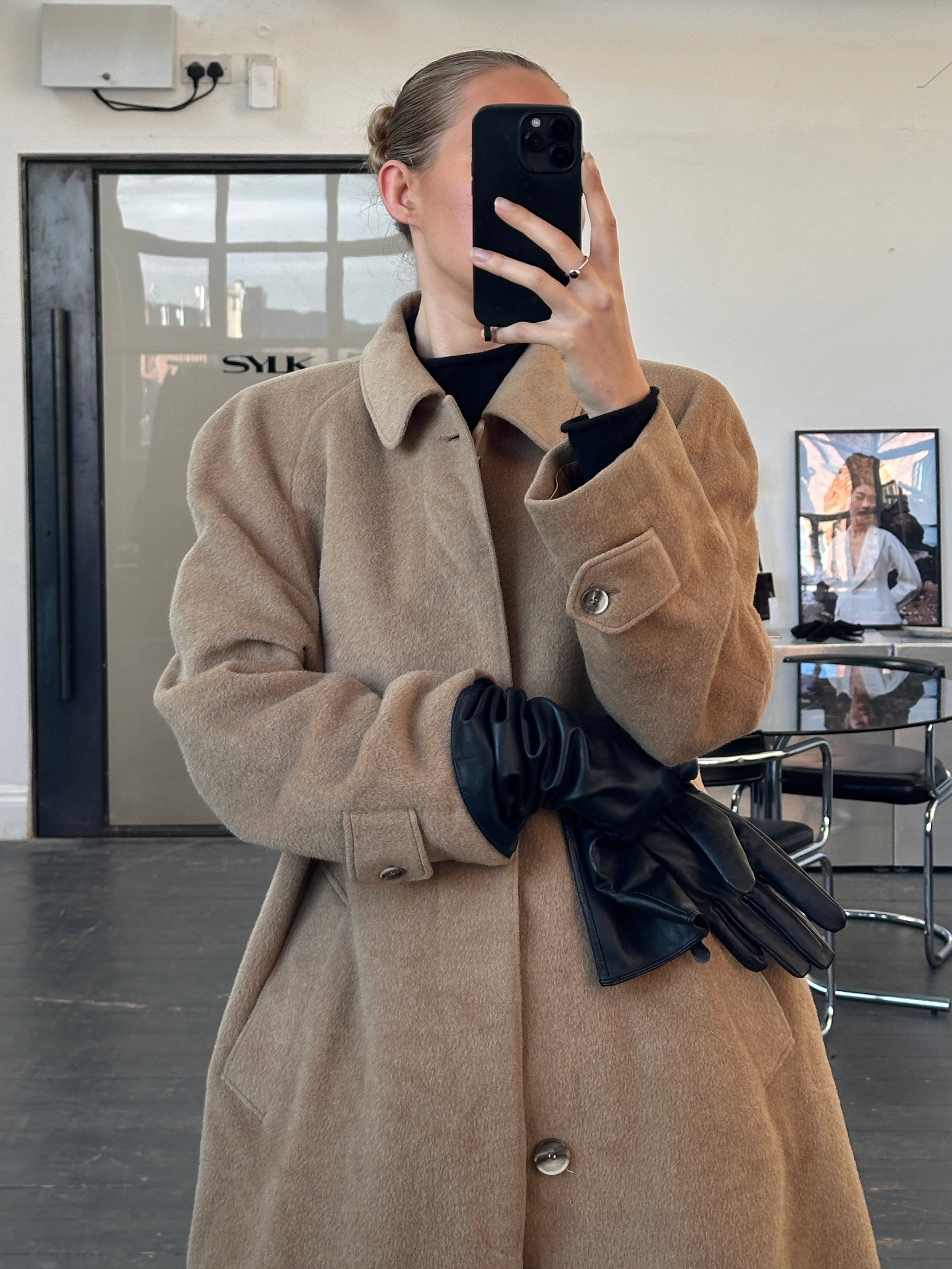 Christian Dior Monsieur 1970s wool coat with concealed placket, XL/XXL size, showcasing classic tailored style and beige fabric.