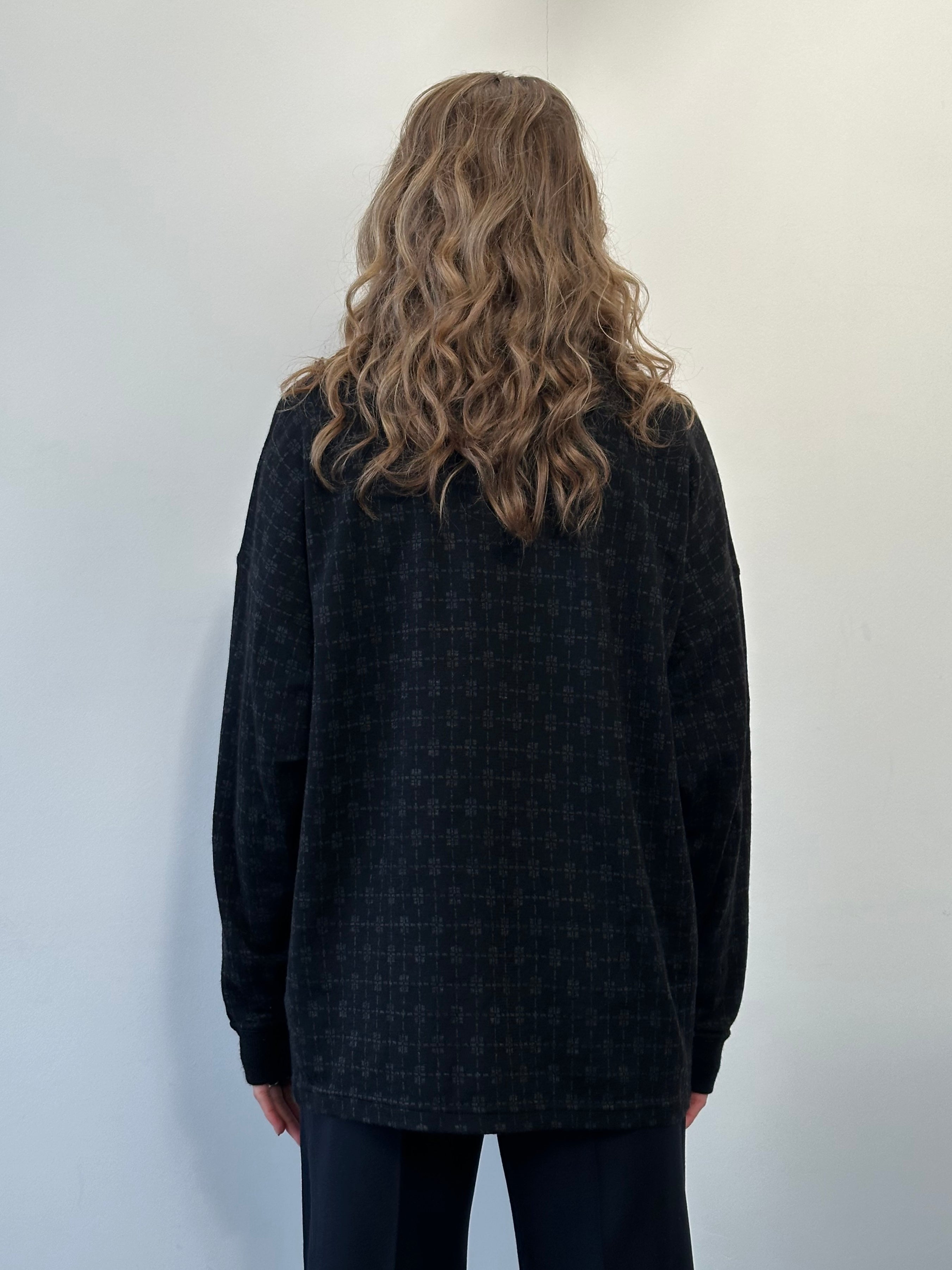 Versace 80s-90s pure wool print polo jumper in XL, featuring bold patterns and classic style, designed for a stylish retro look.