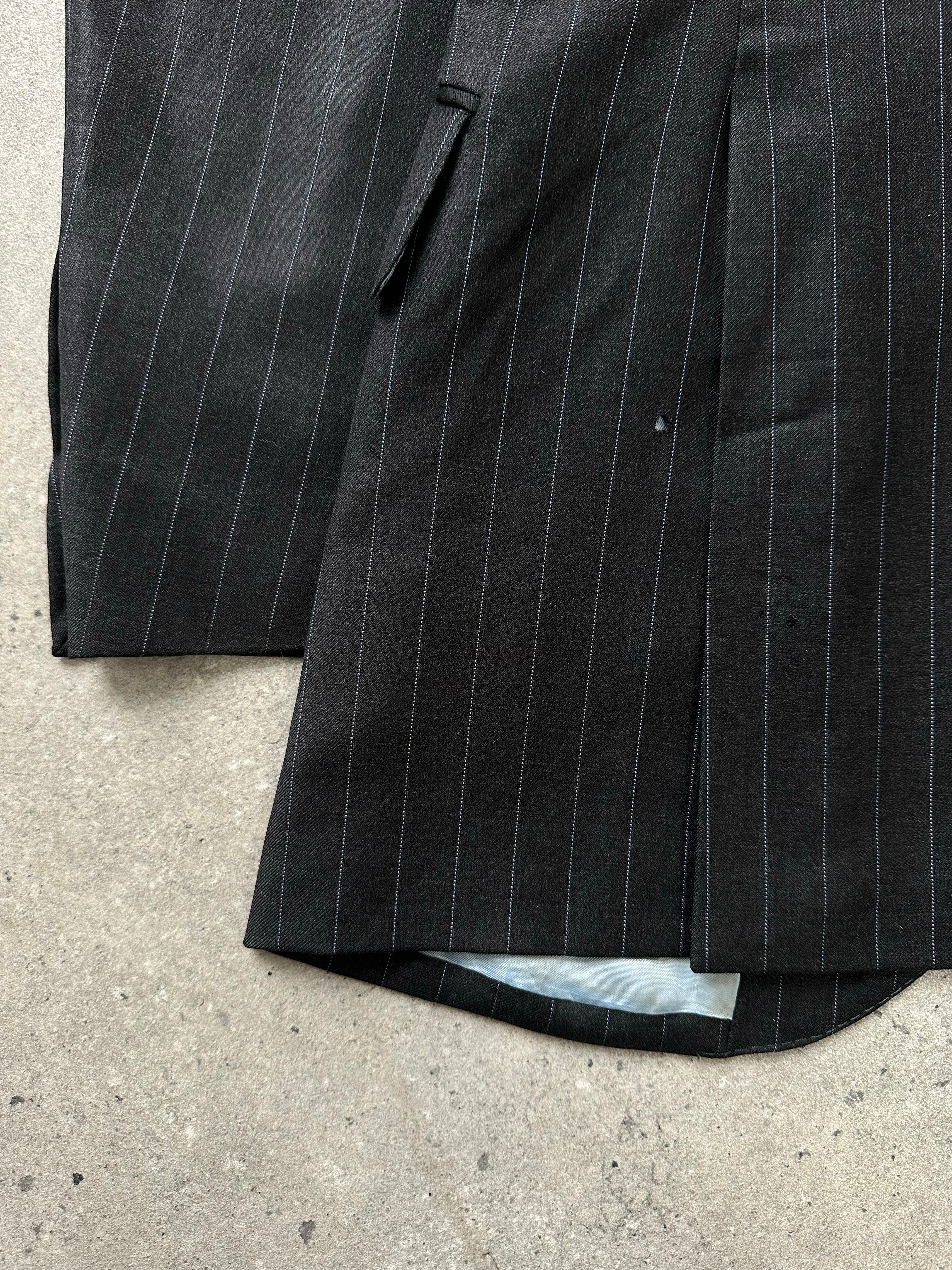 Loro Piana x Hackett 2000s pure wool striped blazer in size L, featuring classic pattern and tailored fit.