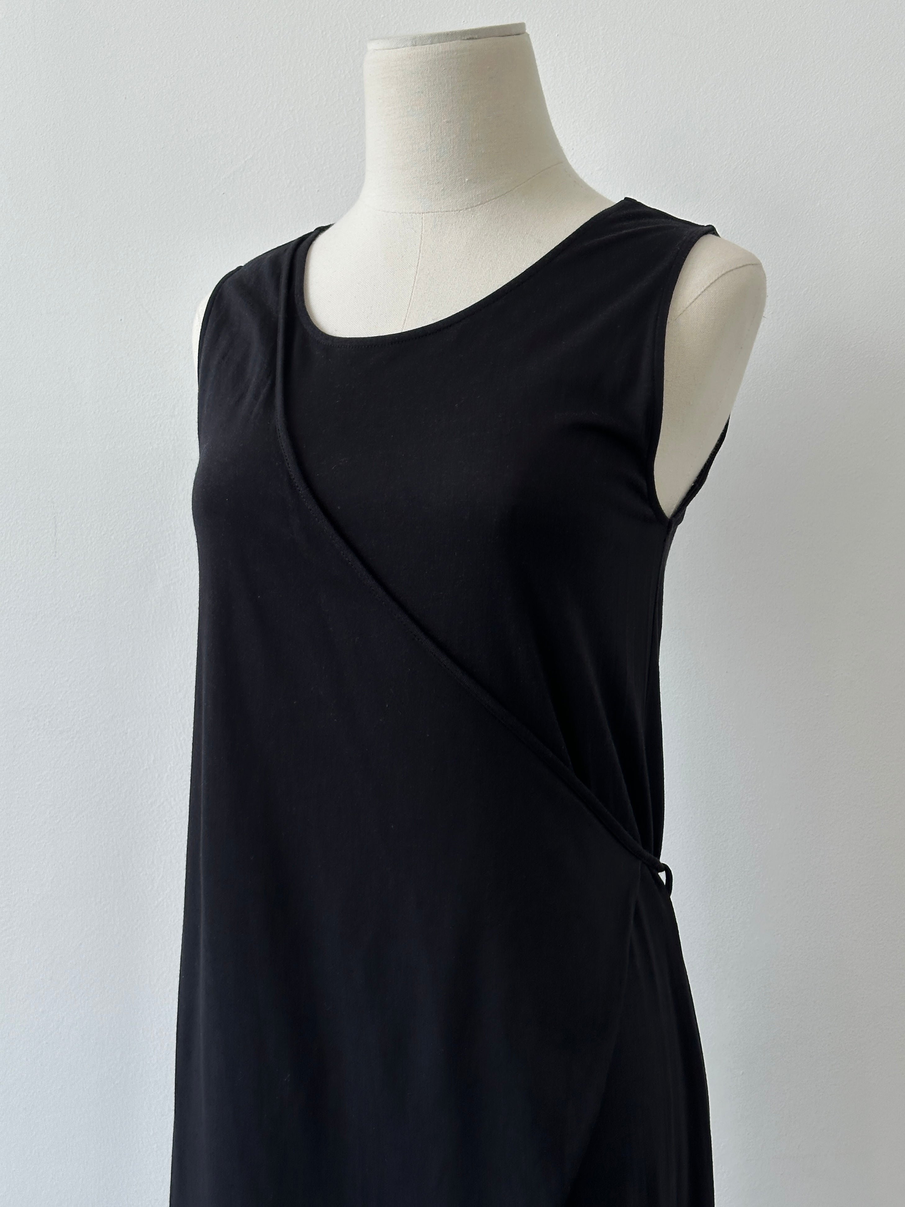 Escada Sport 2000s sleeveless wrap midi dress with tie belt, modern and stylish, in a flattering fit perfect for casual or semi-formal wear.