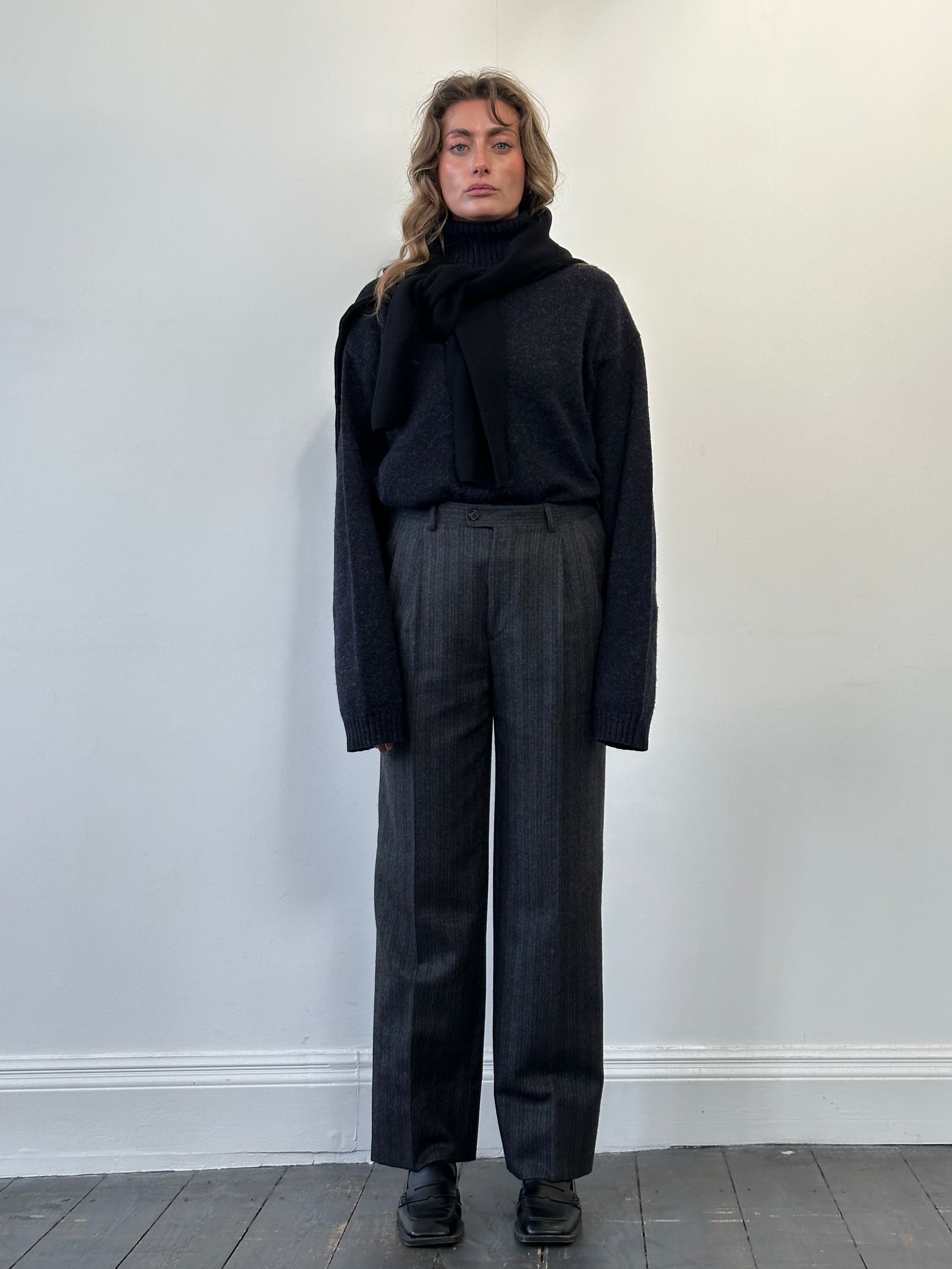 Vintage Italian tailored trousers made from pure brushed wool, size W30, featuring classic design and fine craftsmanship.