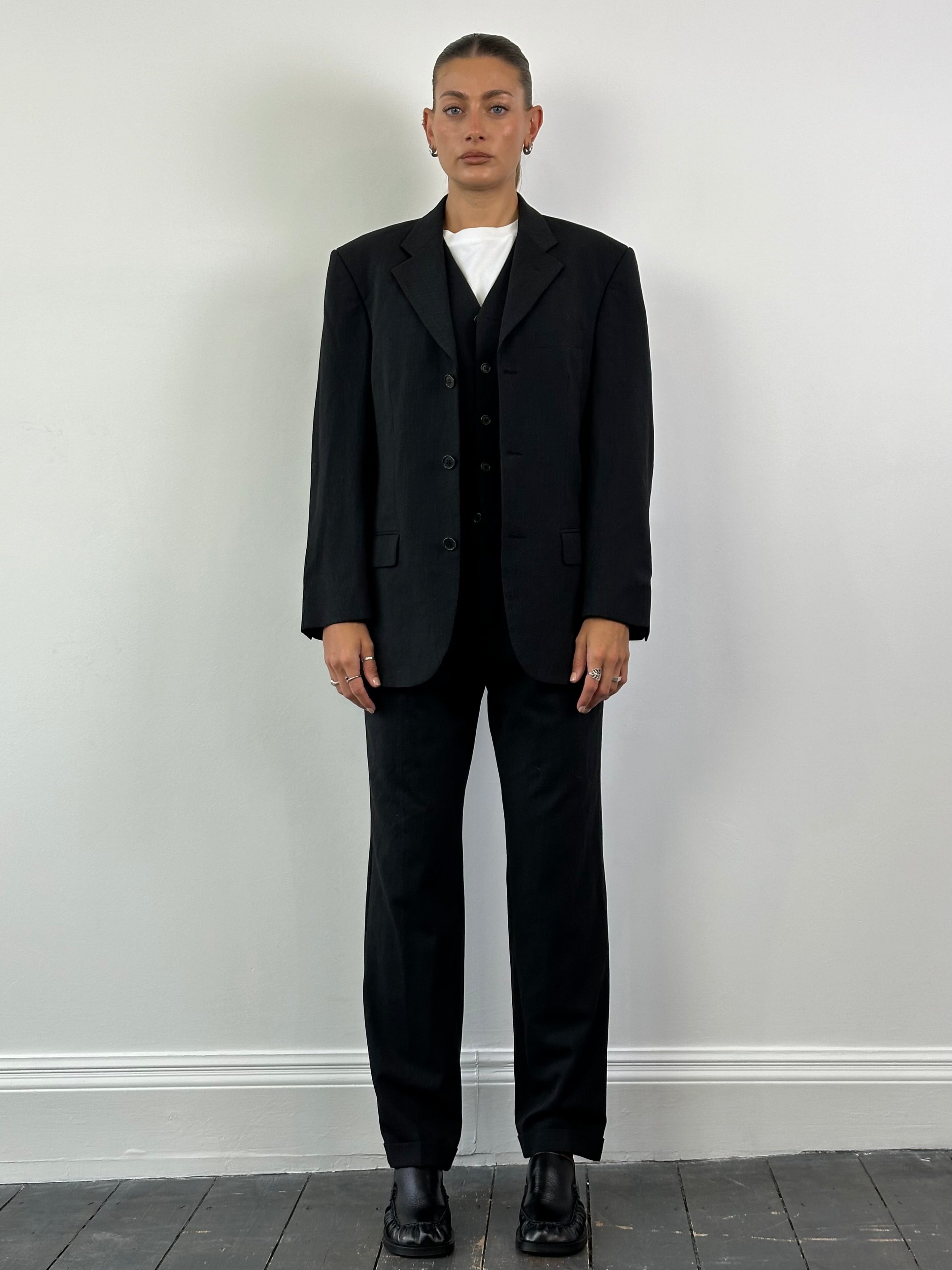 Pierre Balmain 1990s wool three-piece suit, tailored jacket, waistcoat, and trousers in classic style, size 36R/W30.