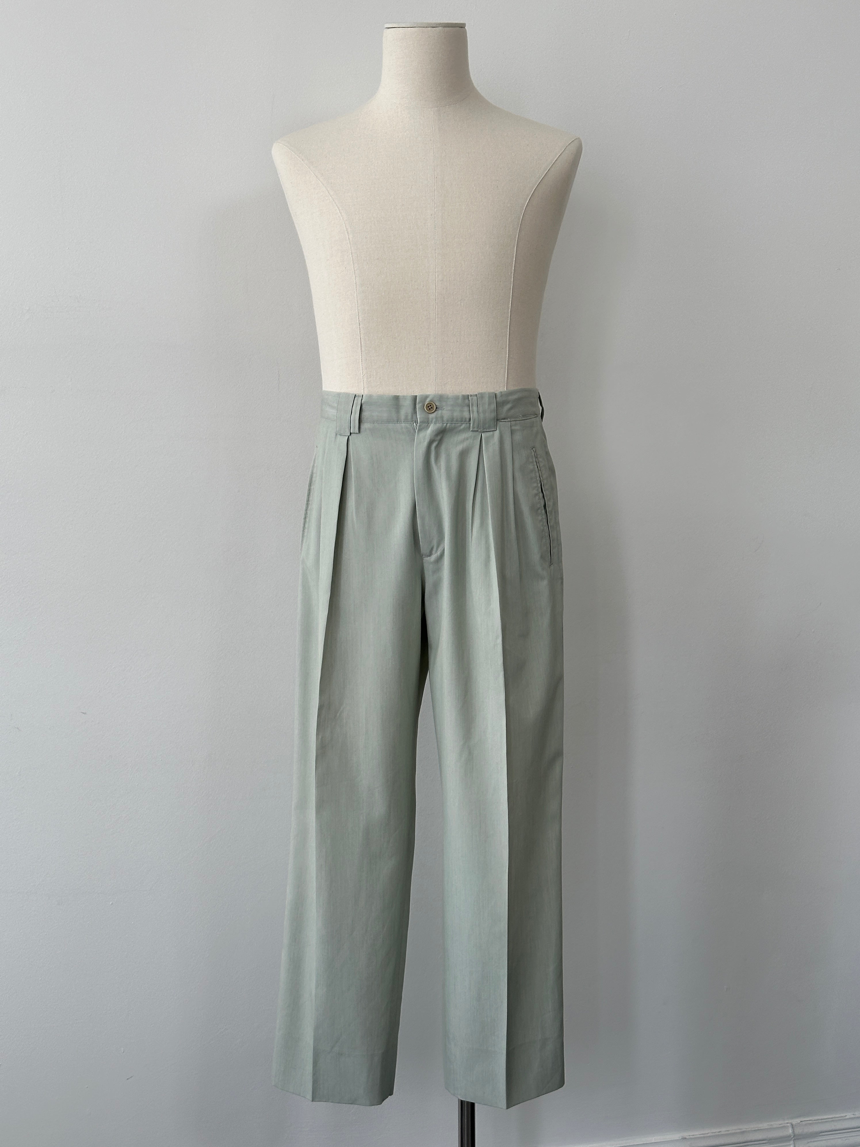 Italian Vintage 1990s High Waisted Pleated Trousers - W30