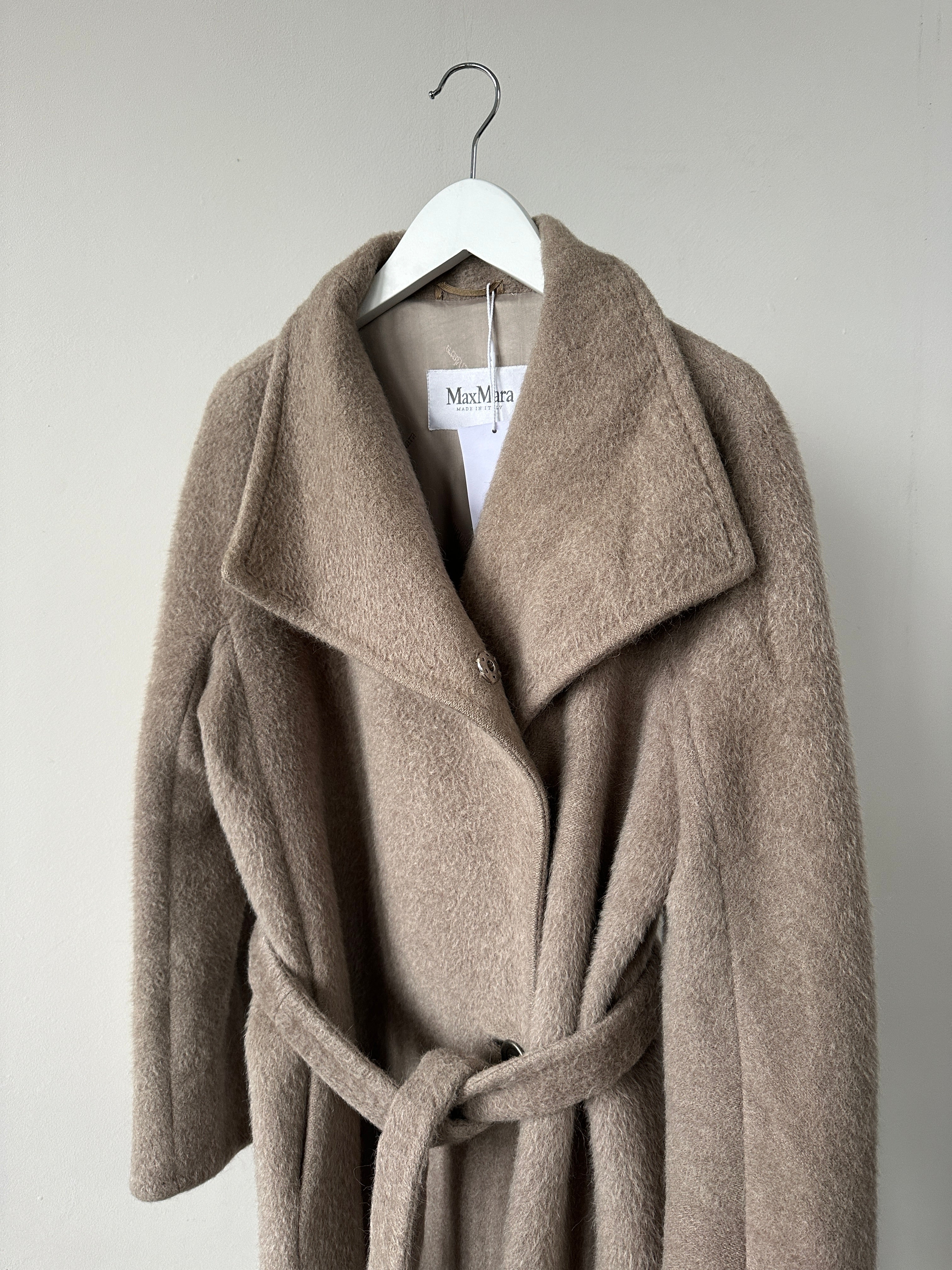 Max Mara Alpaca Wool Single Breasted Belted Coat - S/M - SYLK