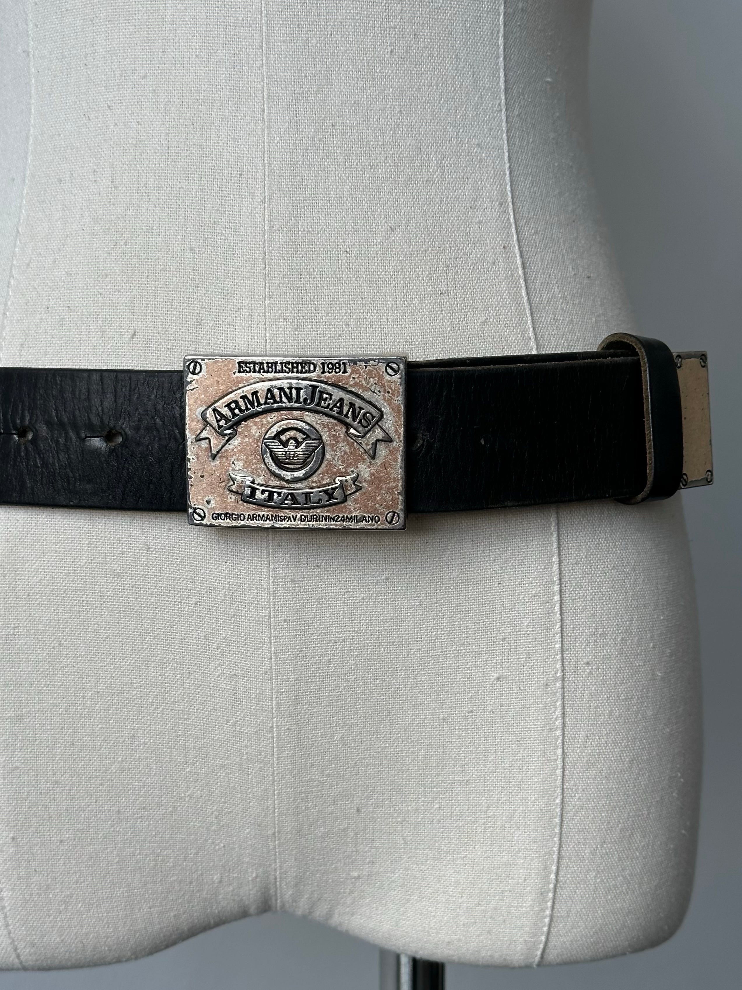Armani Jeans 1990s Logo Buckle Leather Belt - W24-32