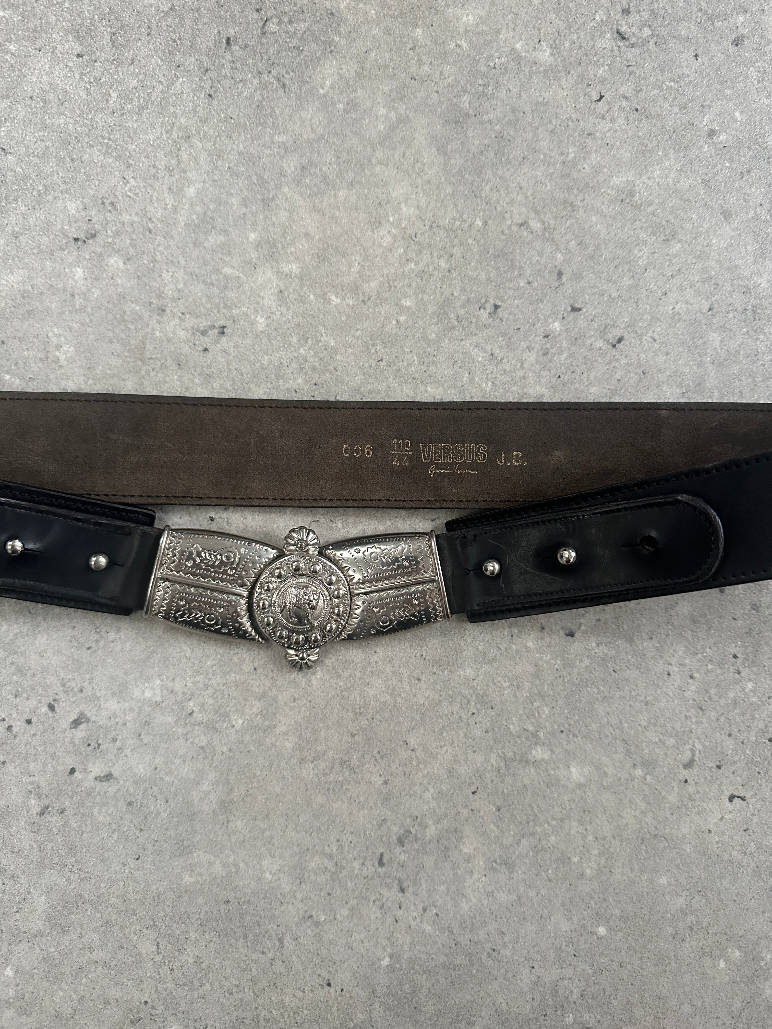 Versace Versus 1990s leather belt with panther buckle in black, size W38, featuring iconic designer details and high-quality leather.