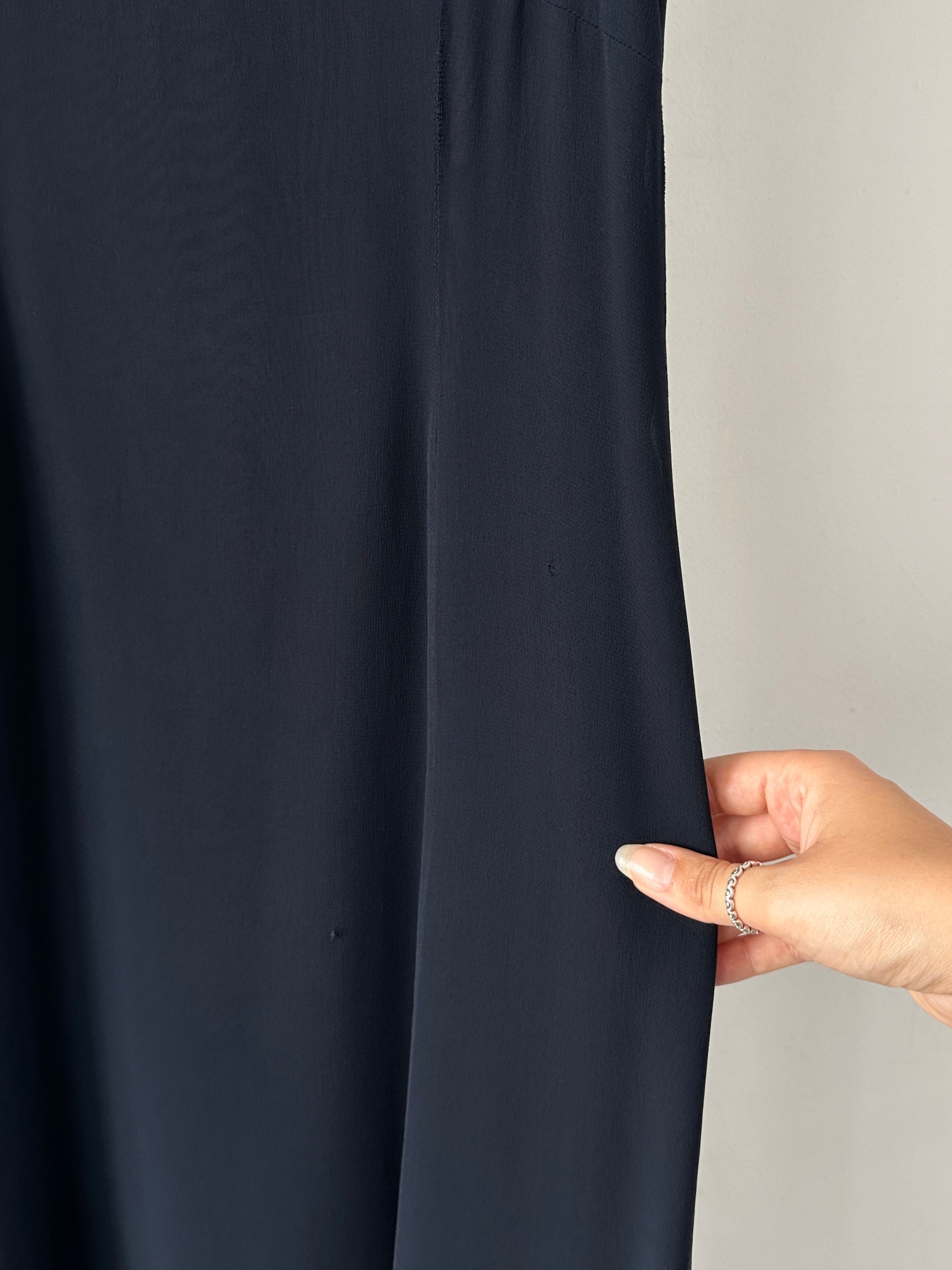 MAX & Co chiffon tie-back midi dress in XS/S, featuring a flowy fabric and elegant design perfect for summer occasions.