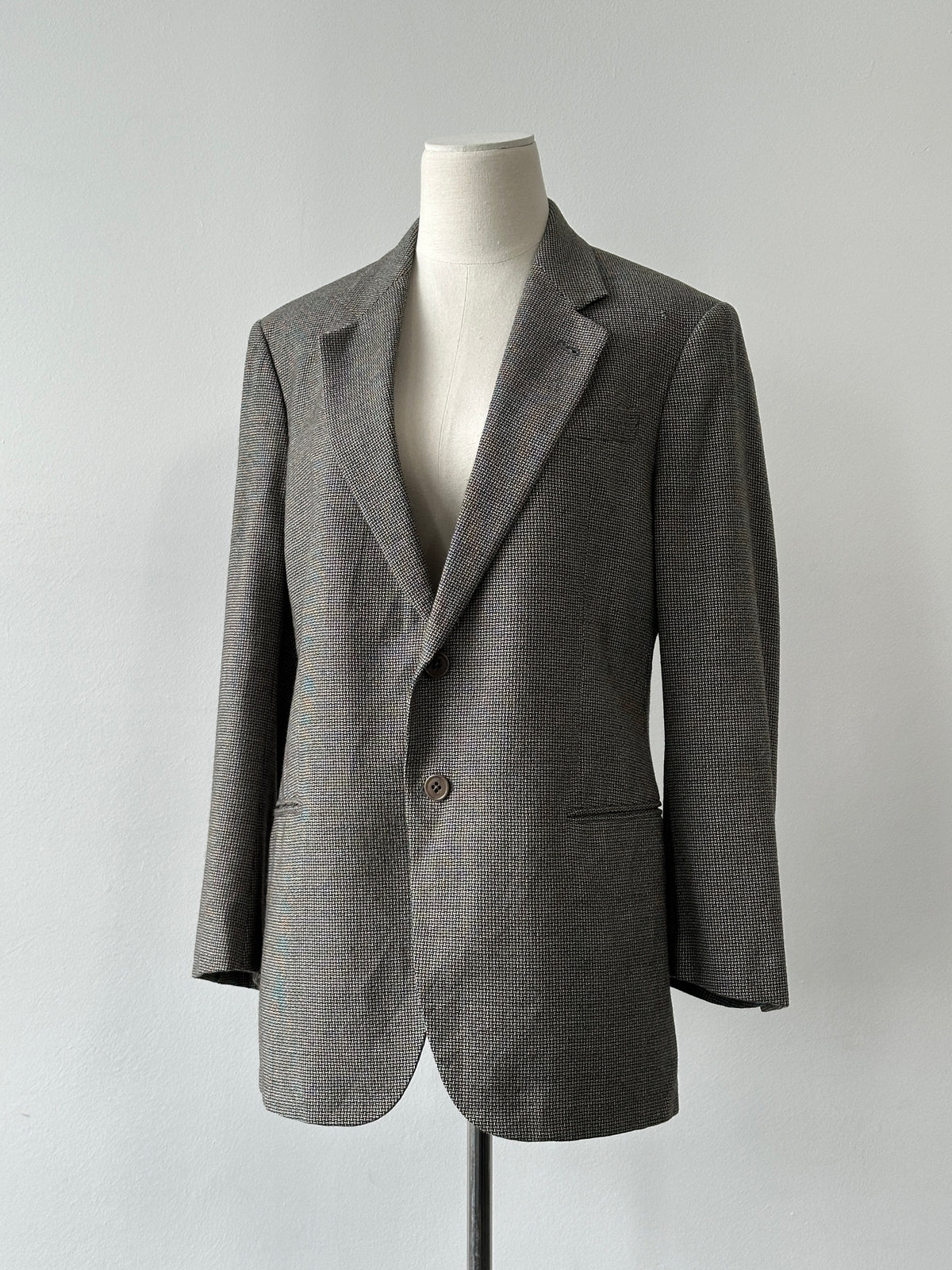 Armani Collezioni 1990s wool check blazer, single-breasted, men's size M, featuring classic tailored fit and vintage style.
