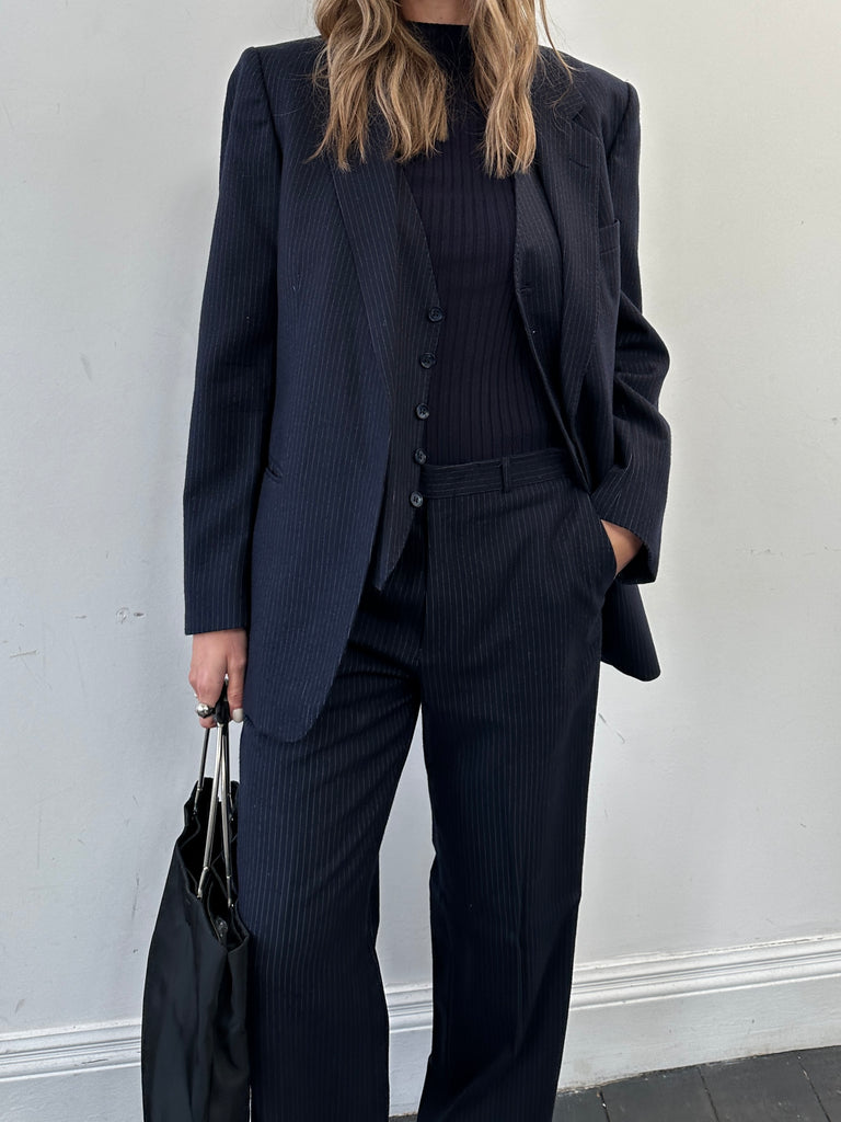 Vintage Wool Pinstripe Three Piece Suit - 40R/W32 - SYLK