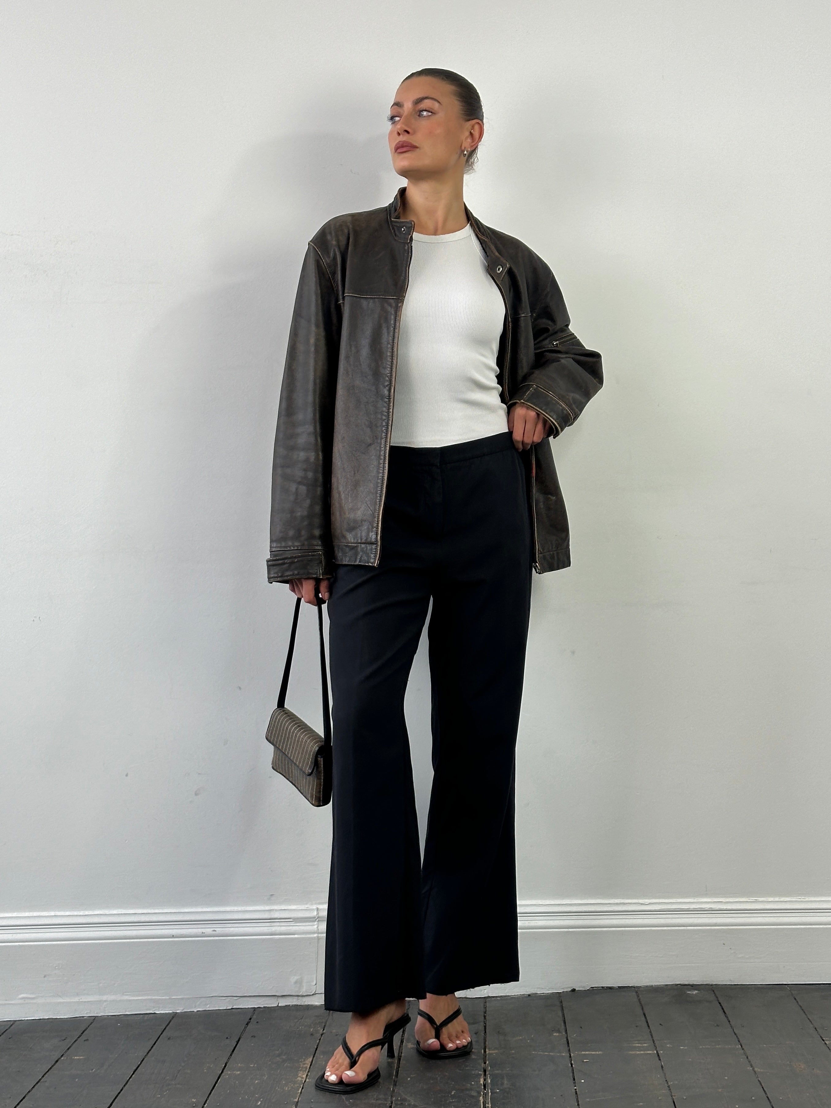 Max Mara cotton silk mid-waisted straight leg trousers in W34, light-colored with a tailored fit and classic style.