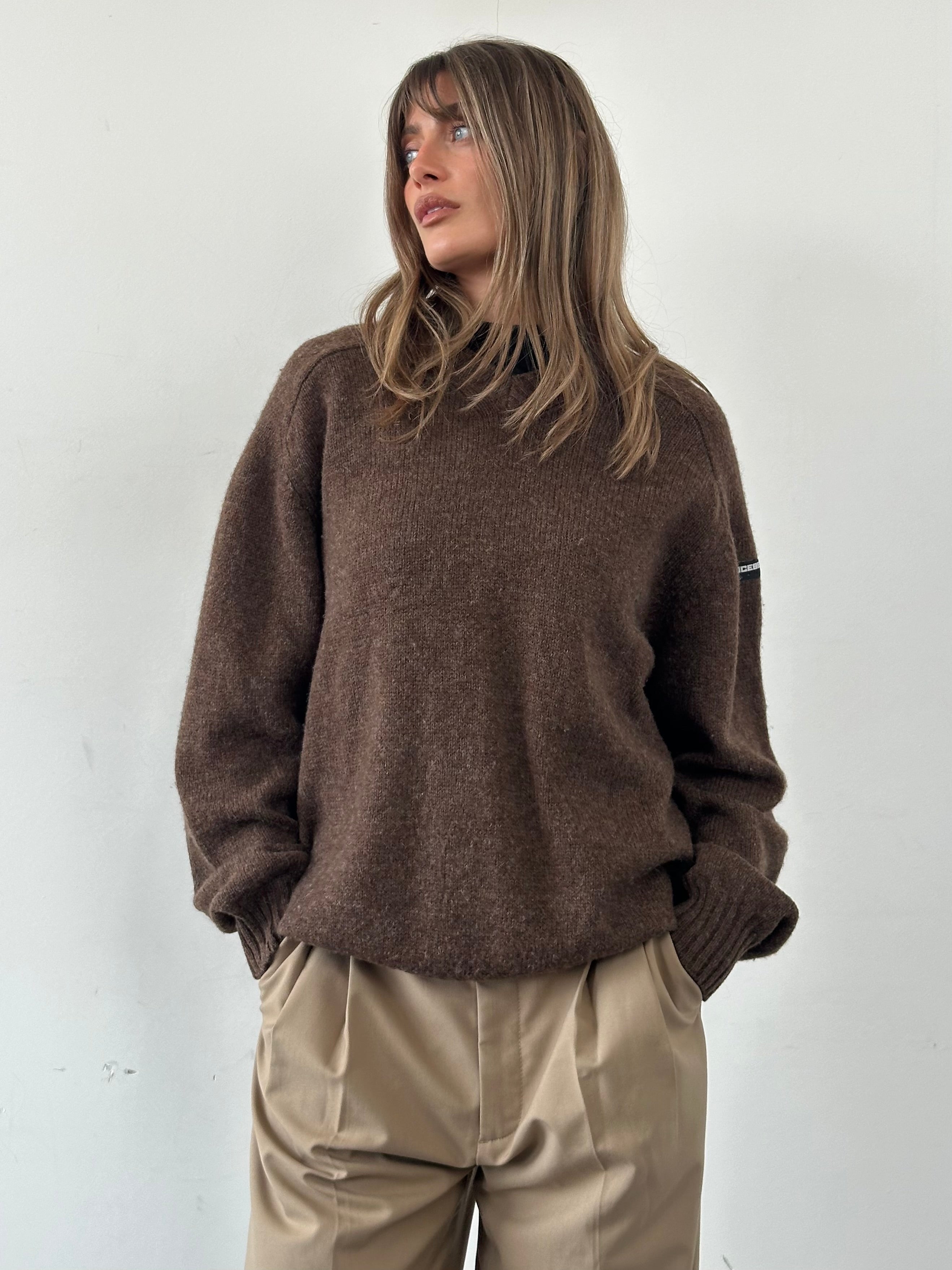 Iceberg Pure Wool V Neck Jumper in XL, showcasing the soft wool fabric, V neckline, and classic fit in a close-up view.