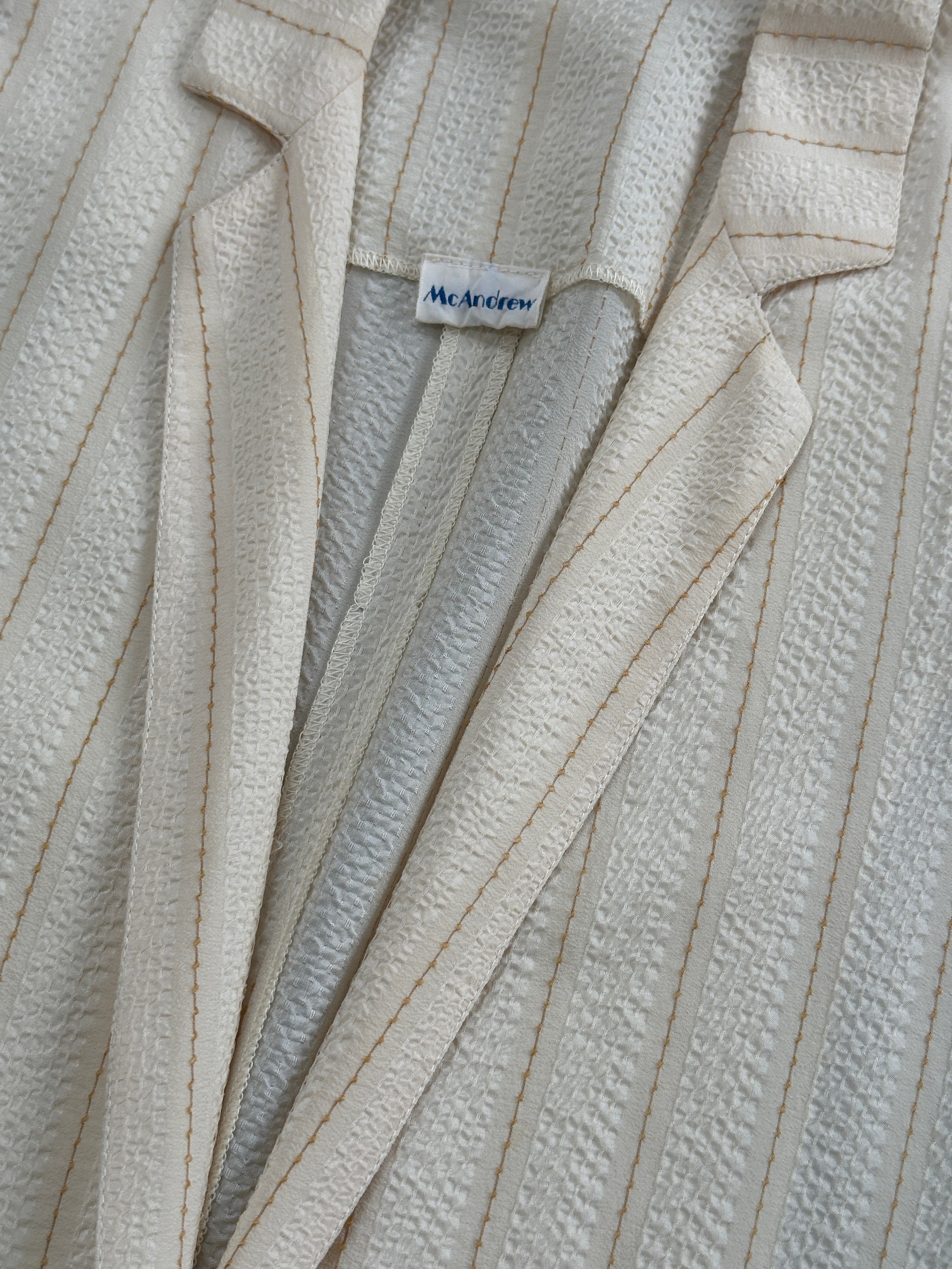 Vintage Italian pure silk stripe blazer in size M, featuring a single button and tailored fit, showcased on a mannequin.