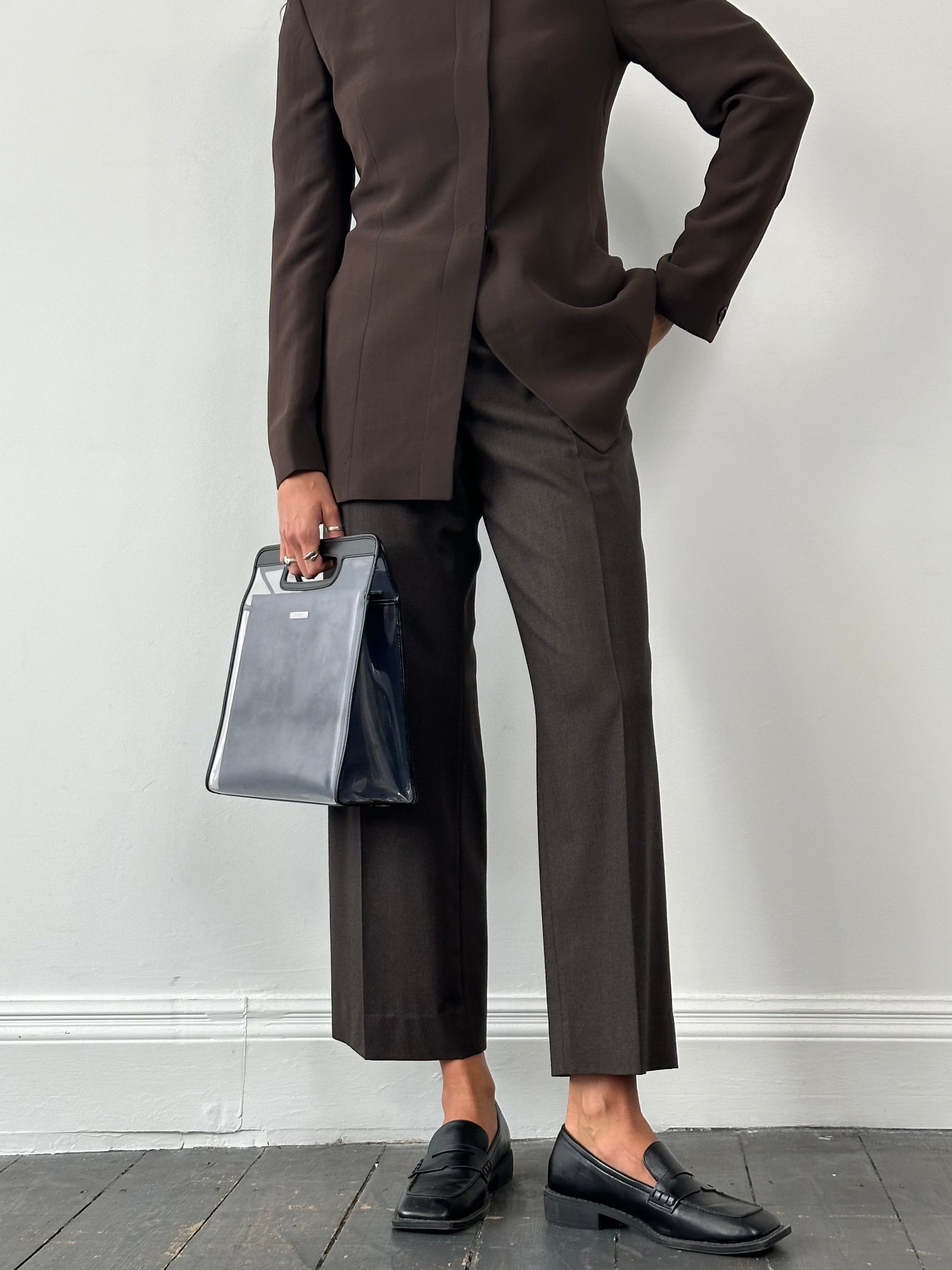 Max Mara tailored wool trousers with straight leg fit, low-mid rise, in a classic design, size W32.