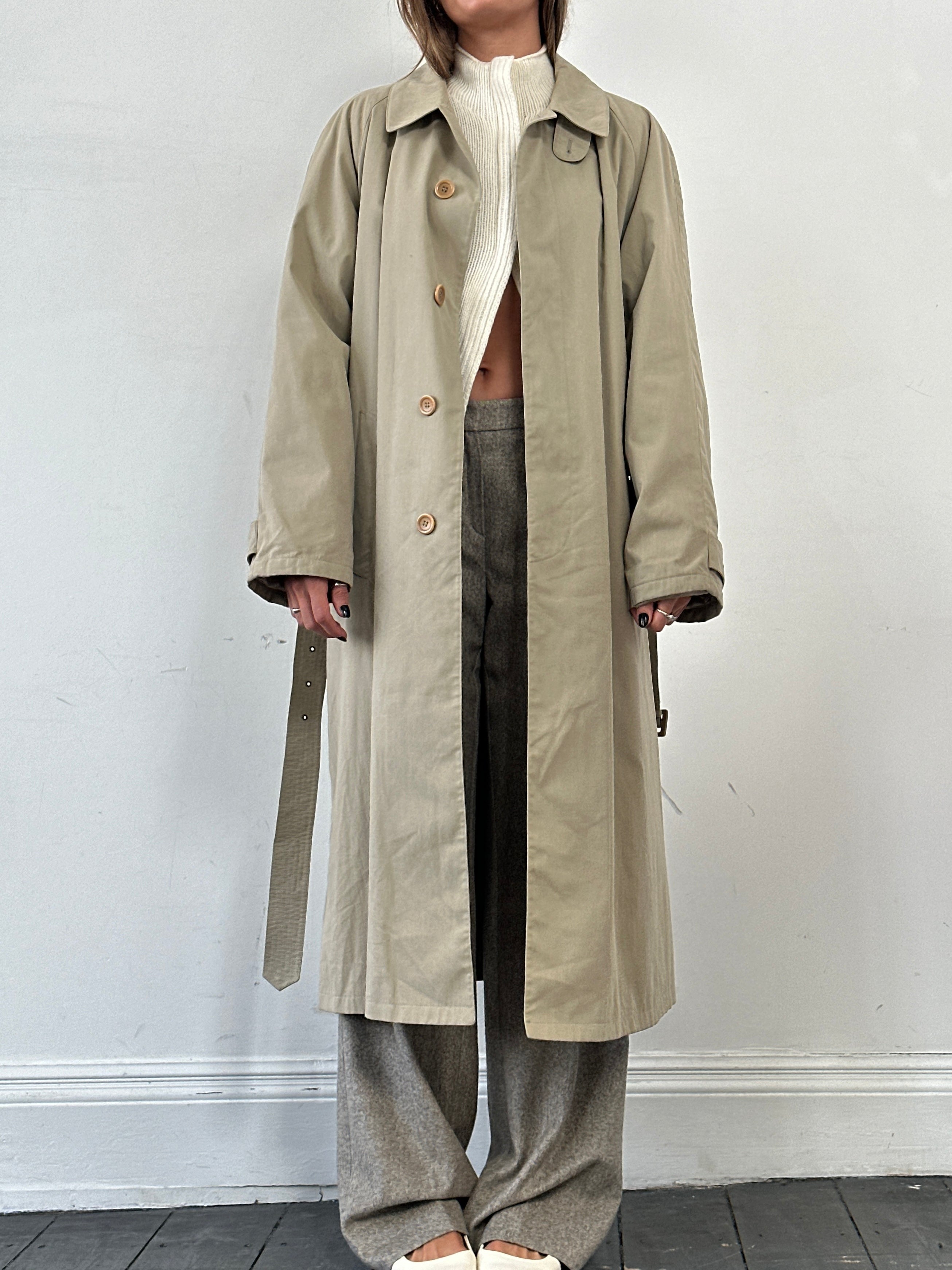 Giorgio Armani Le Collezioni cotton belted trench coat in XXL, beige color, with classic collar and button details.