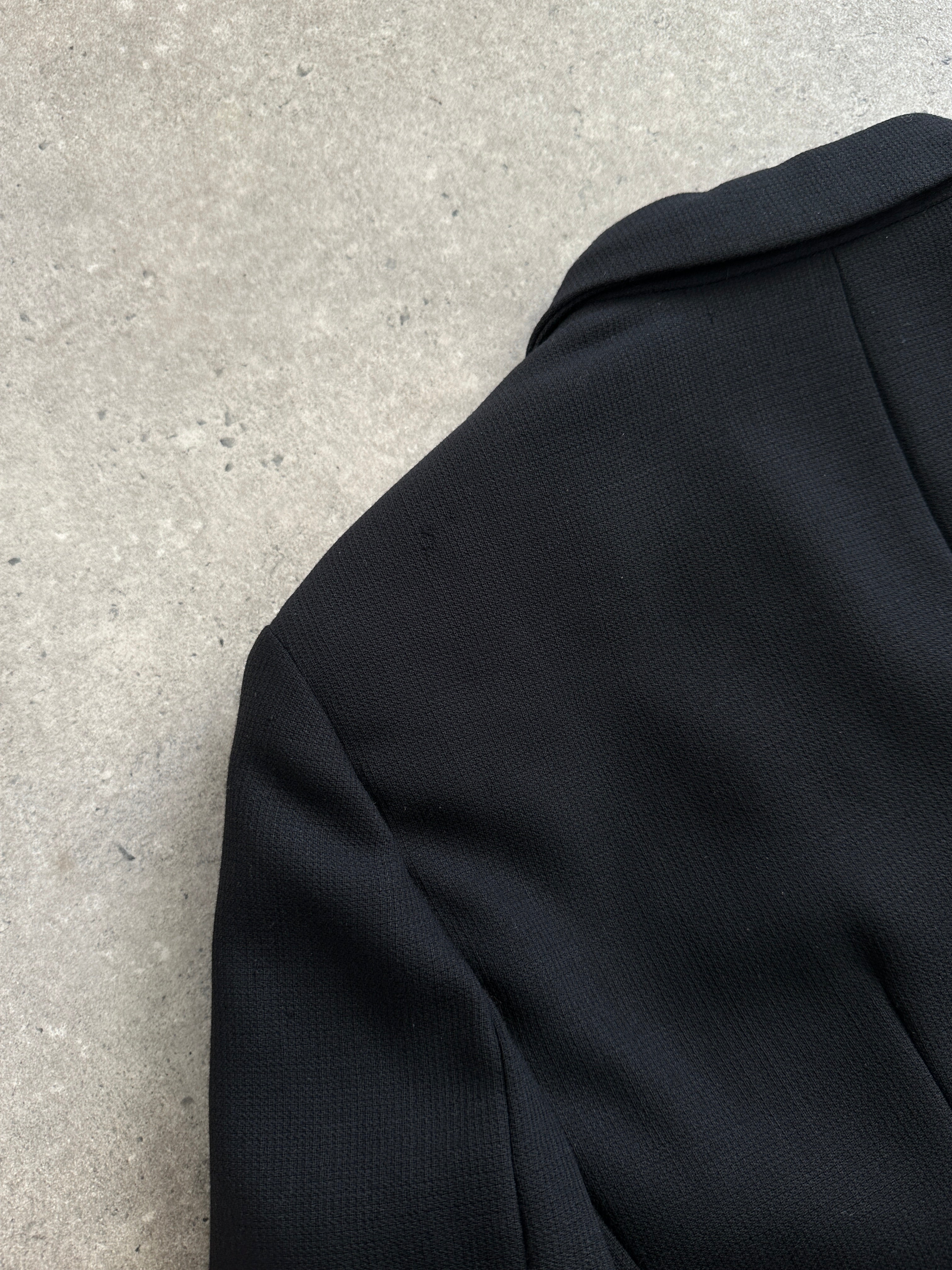 Giorgio Armani Le Collezioni 1990s pure wool single-breasted coat in size S, showcasing a classic tailored design.