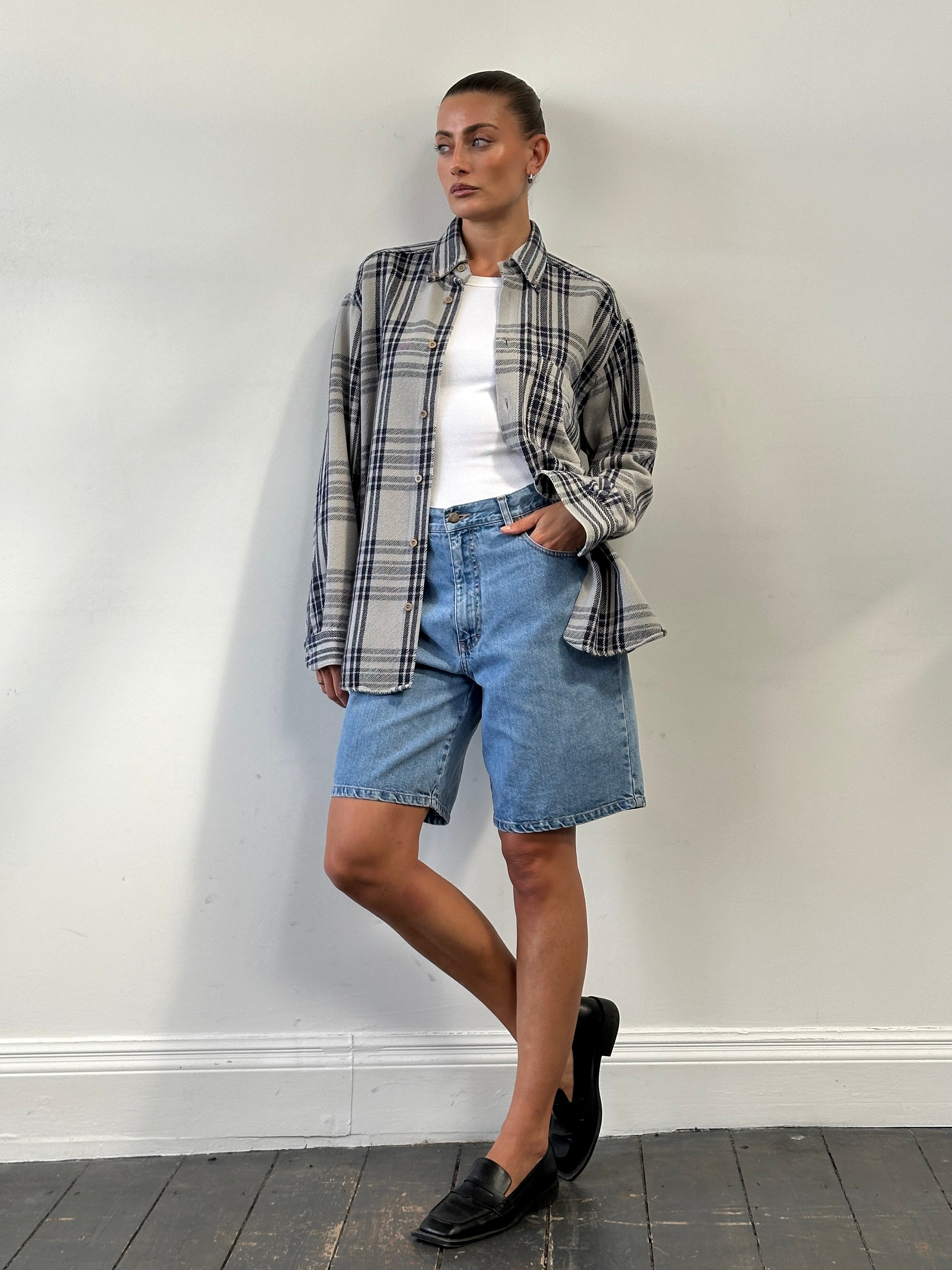 Armani Jeans check flannel cotton logo shirt in size L/XL, featuring a classic plaid pattern and the Armani logo.
