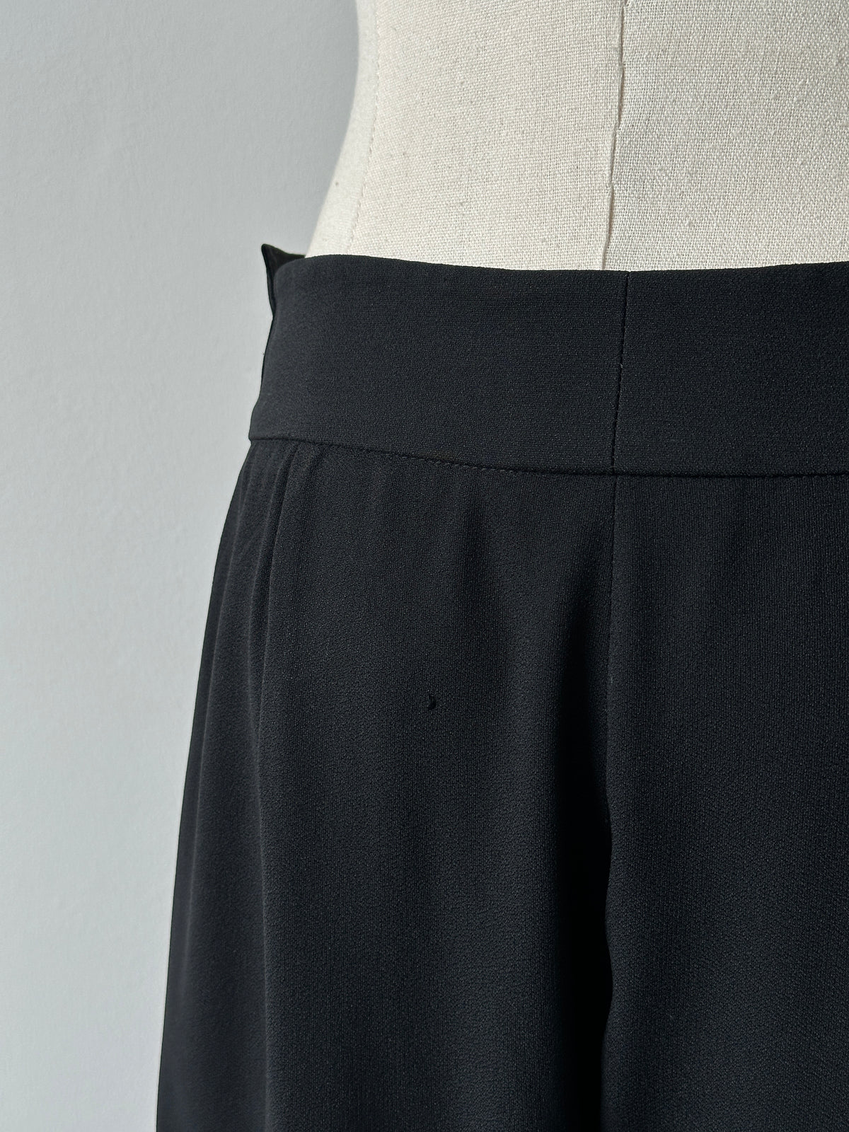 Emporio Armani 1990s Wide Leg Tailored Trouser - W26