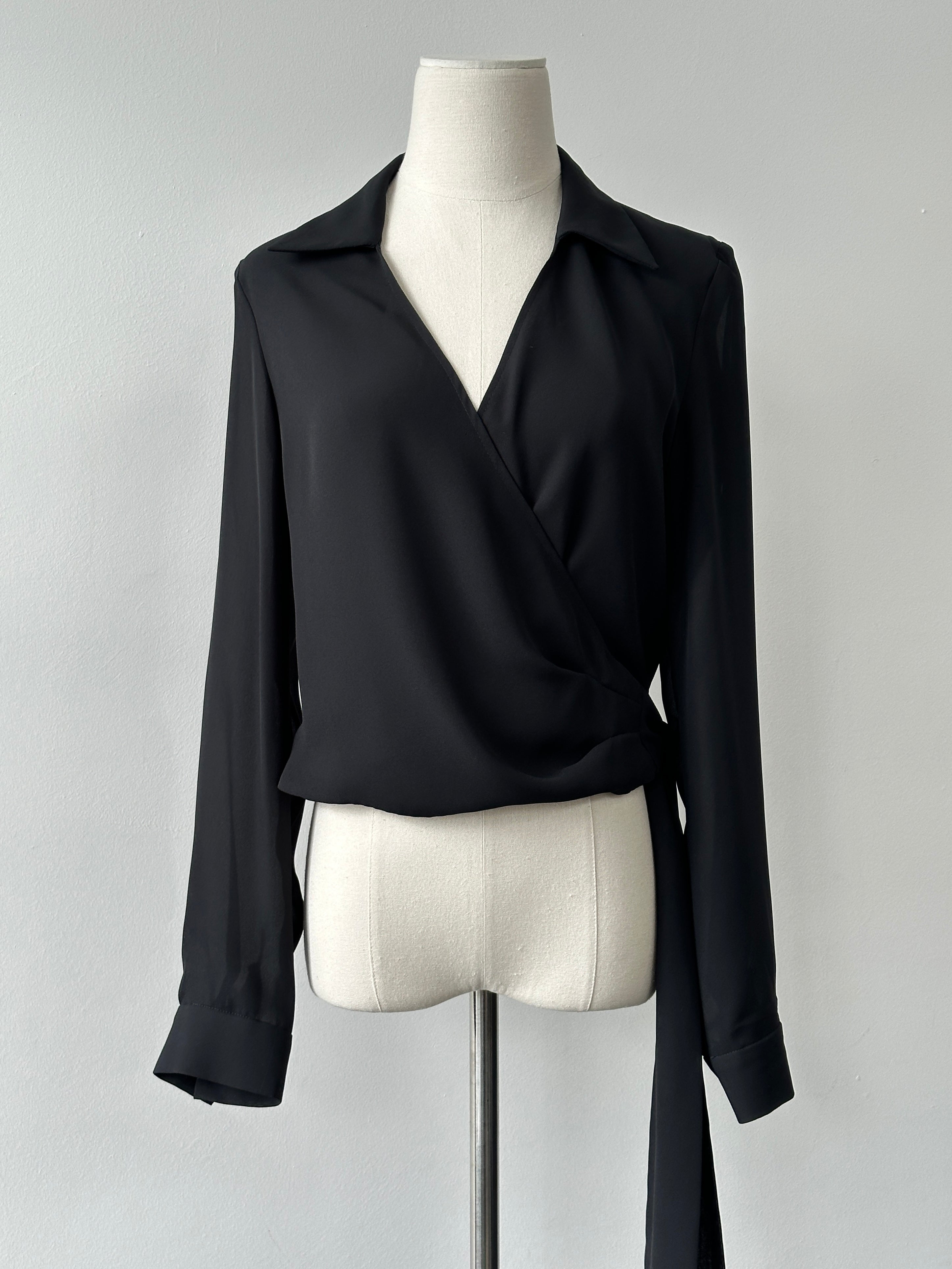 Vintage 1990s Wrap Top - M