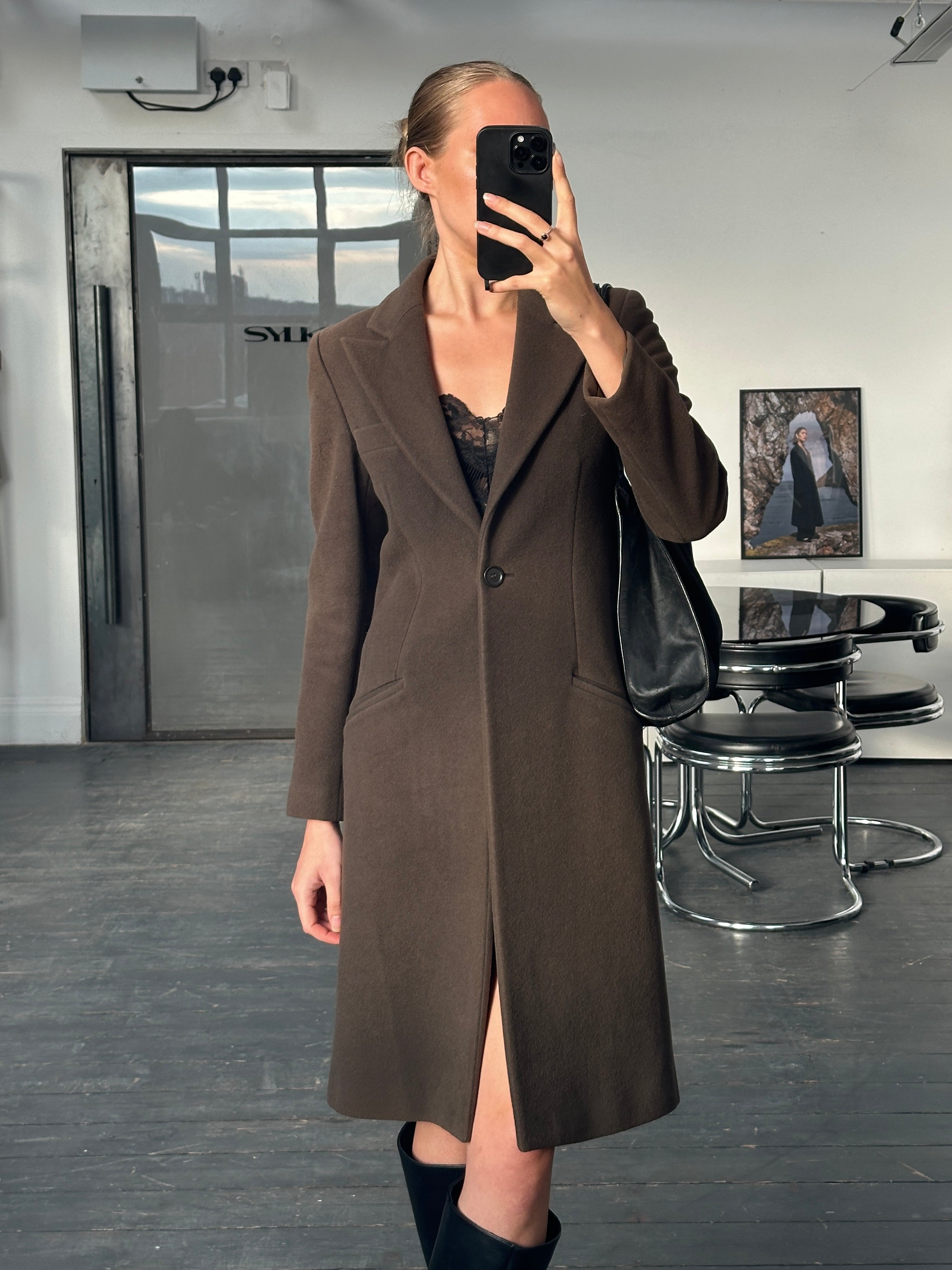 Emporio Armani 1990s pure virgin wool single-button coat in XS/S, stylish and classic design with a tailored fit.
