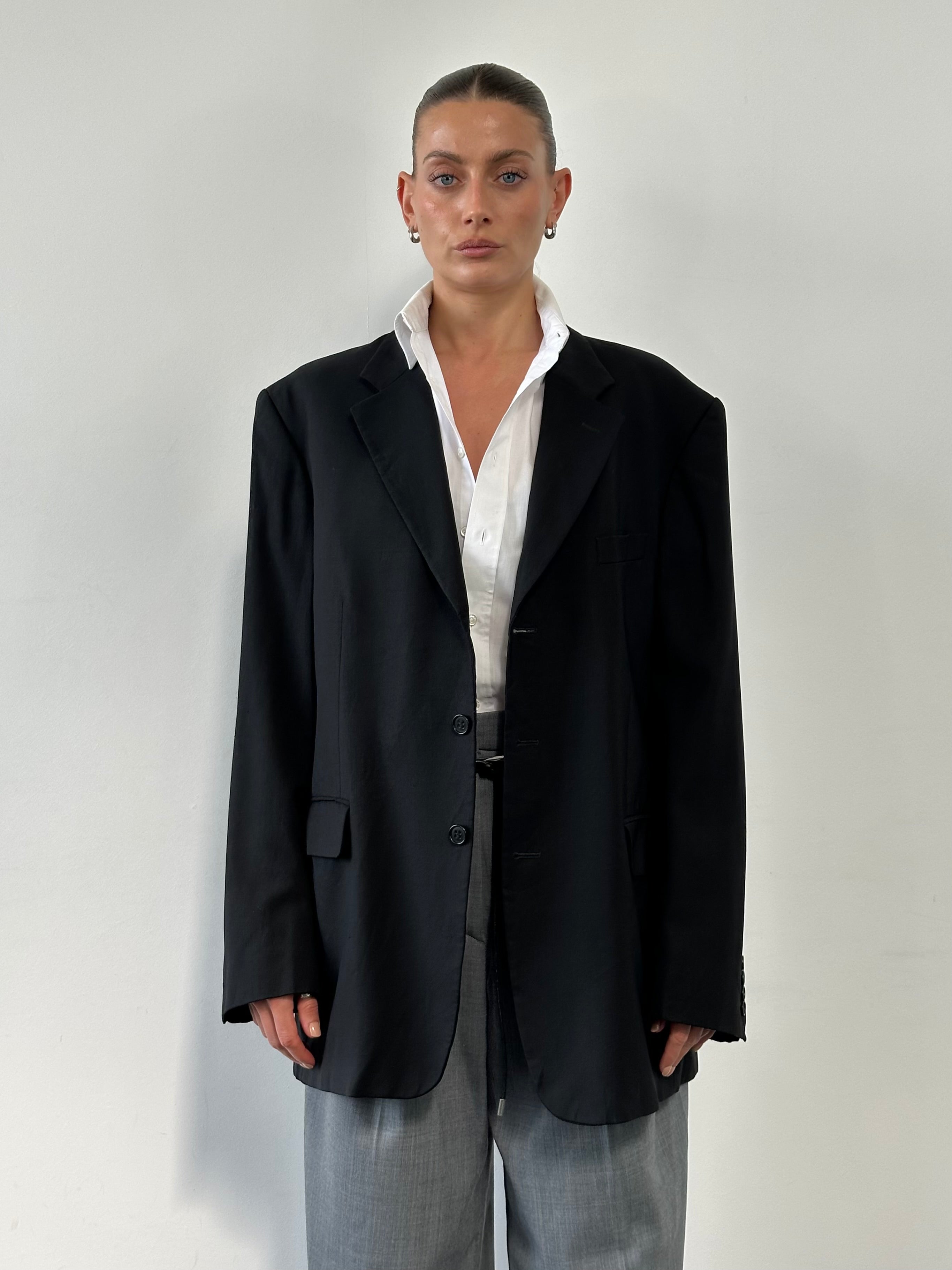 Yves Saint Laurent 1990s pure wool single-breasted blazer in size 46R/XXL, shown in classic tailored fit with lapels and button closure.