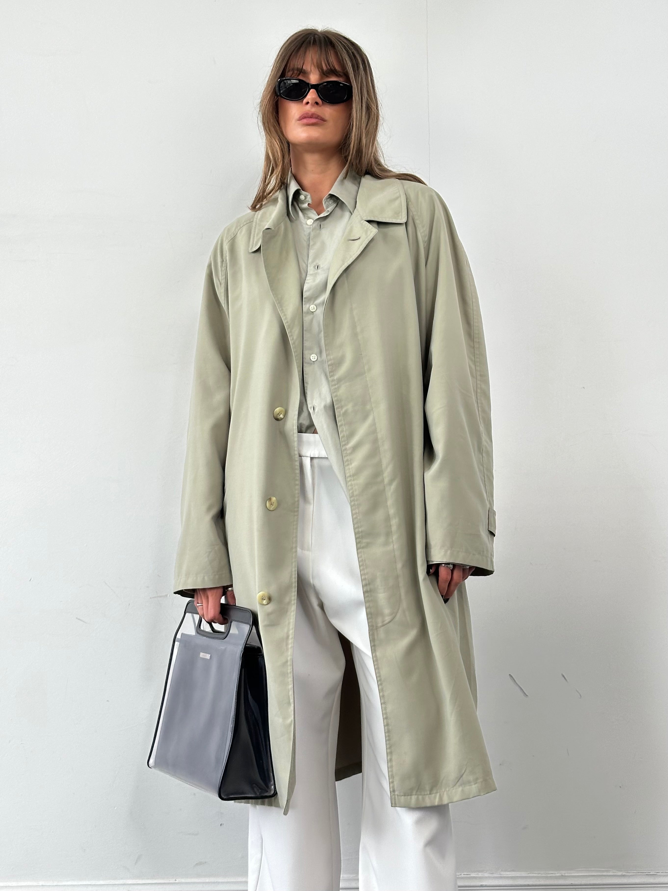 Missoni lightweight trench coat with concealed placket in XXL size, beige fabric with subtle pattern and classic collar.