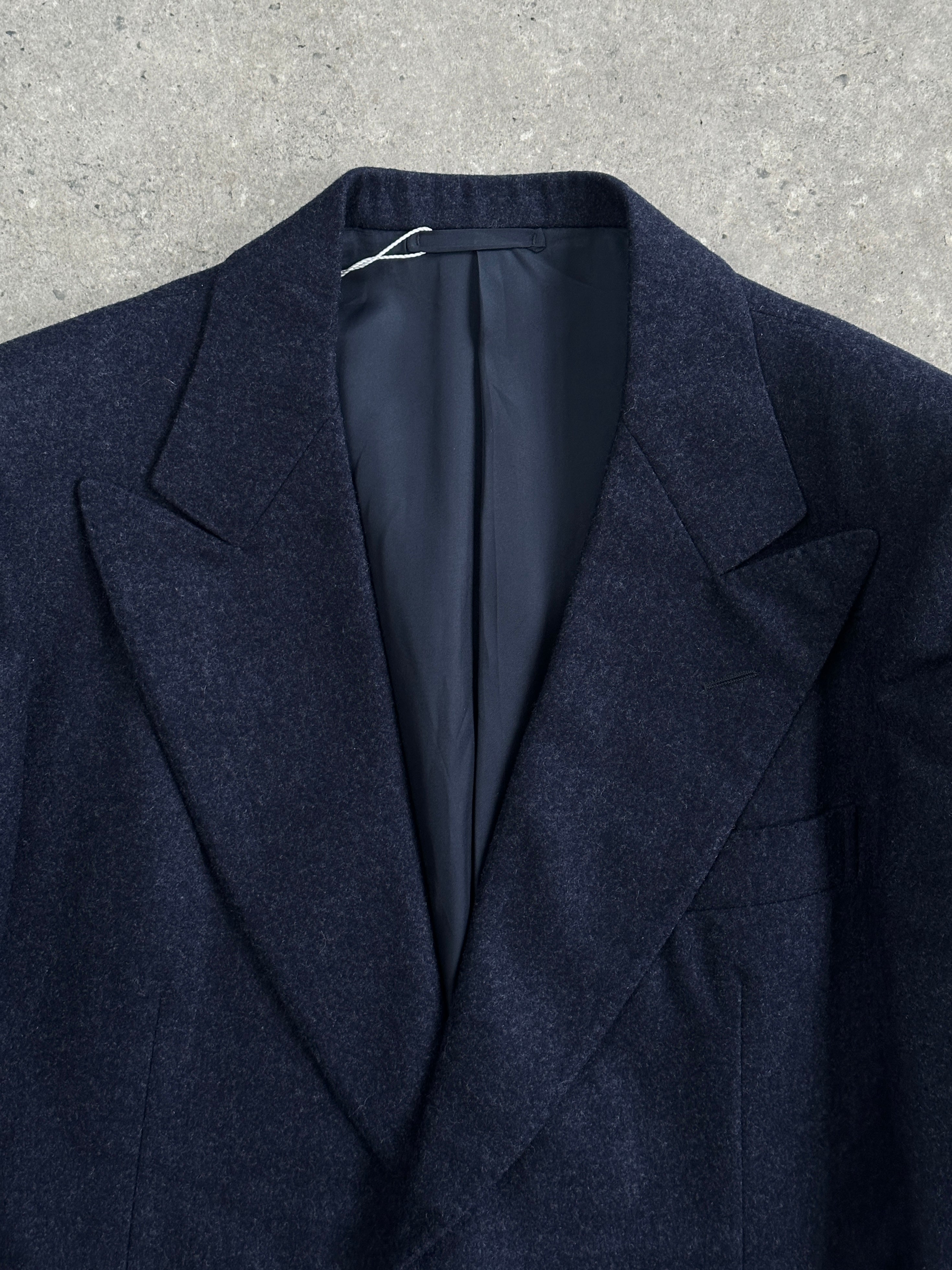Vintage Italian vintage brushed wool blazer with large lapel in size 40S/M, stylish and classic men's blazer.