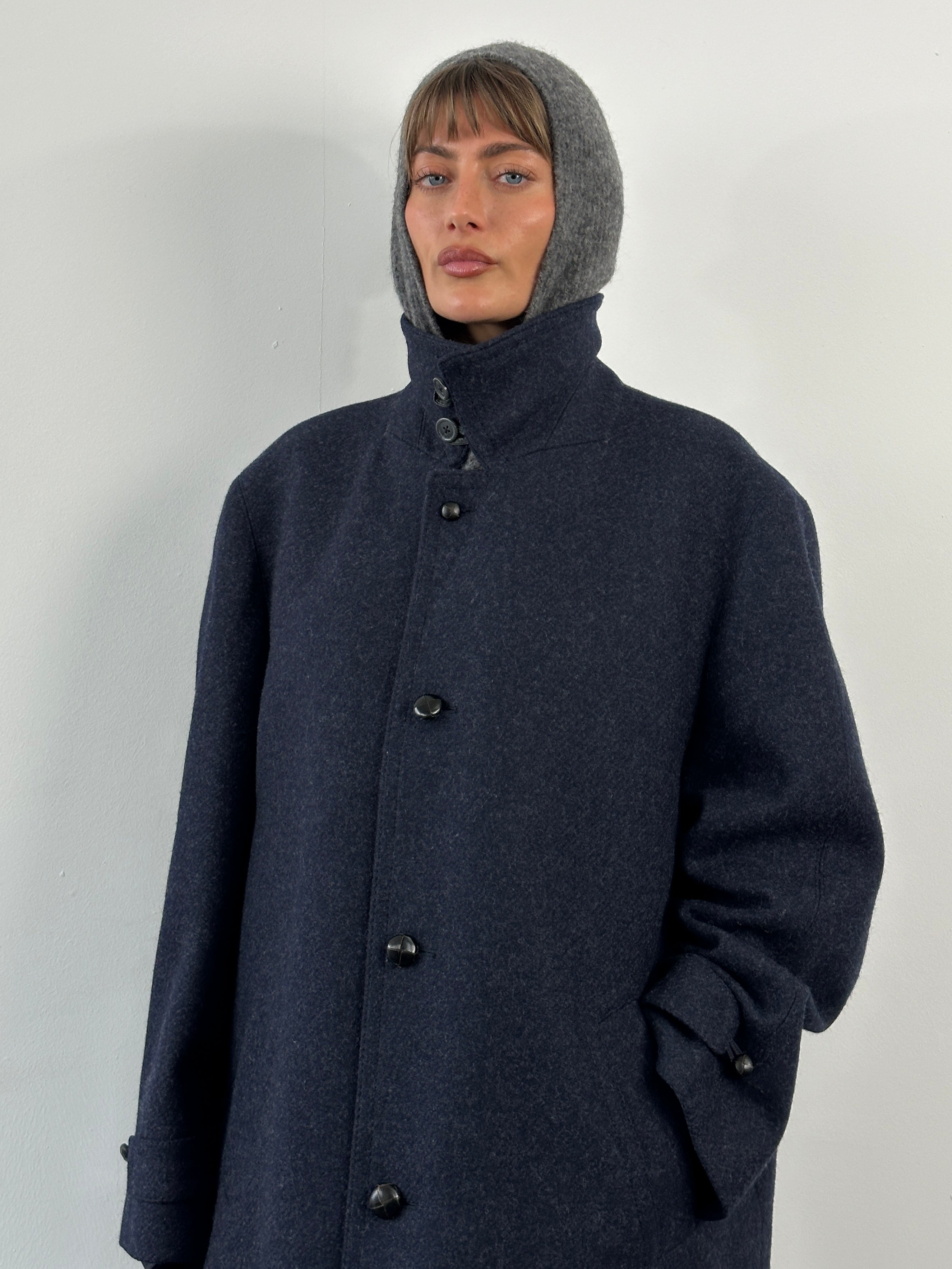 Vintage 1990s pure wool high neck single-breasted coat in XL/XXL, classic vintage style with warm, textured fabric.