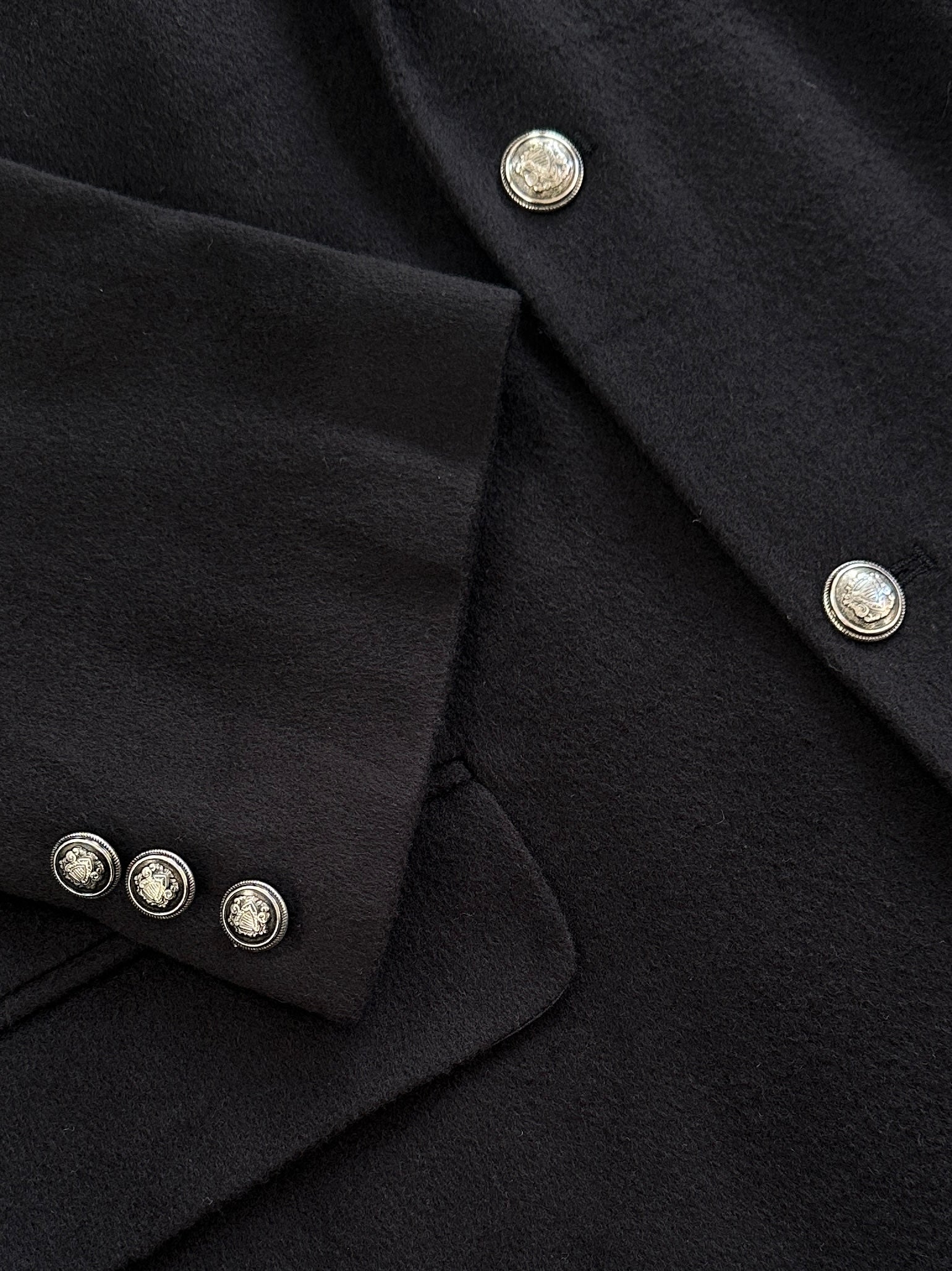Vintage Italian pure cashmere blazer, single-breasted, bespoke design in size 40R/L, stylish and luxurious men's jacket.