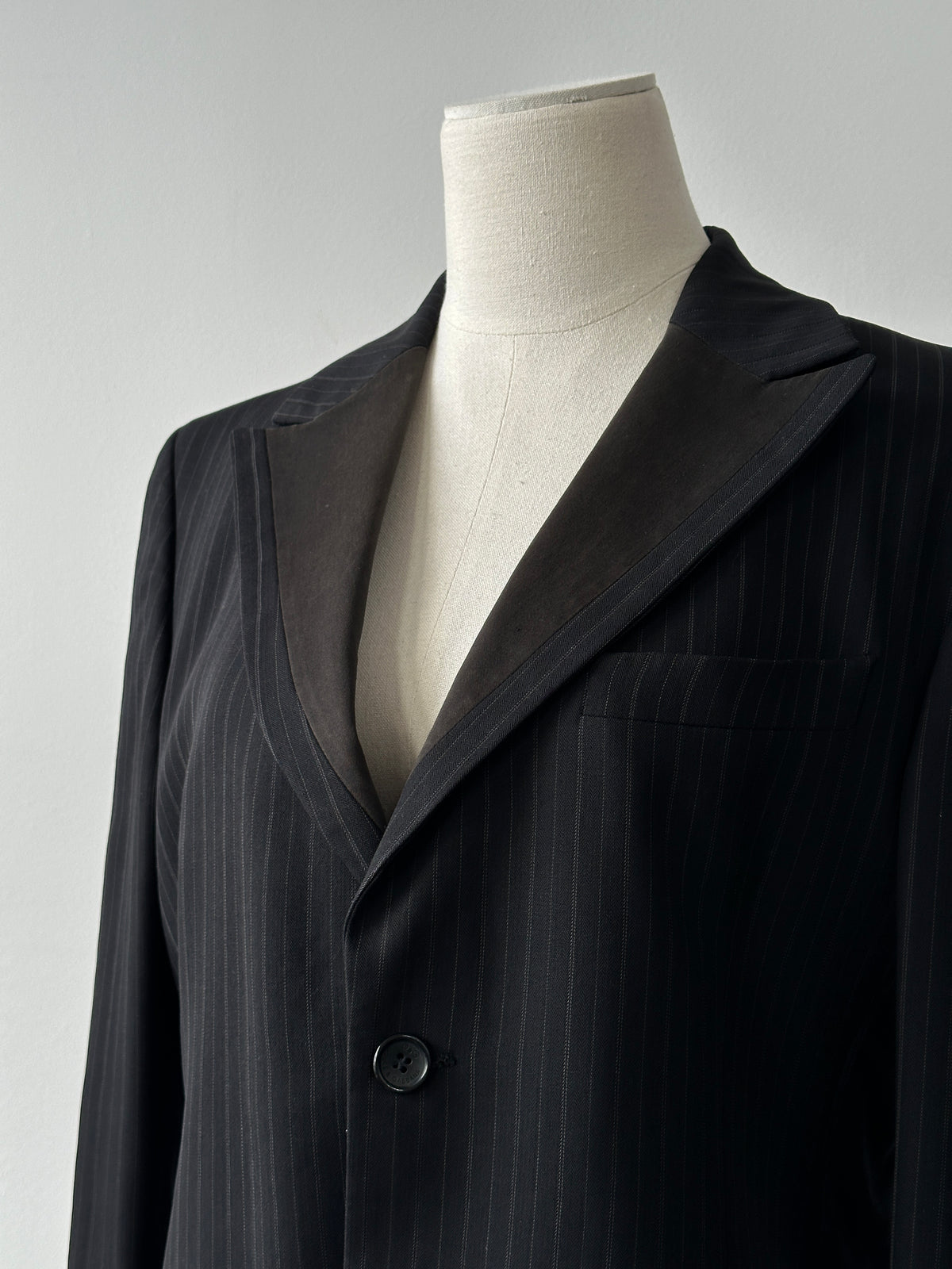 Dolce & Gabbana 1990s Pure Wool Stripe Tuxedo Blazer - L