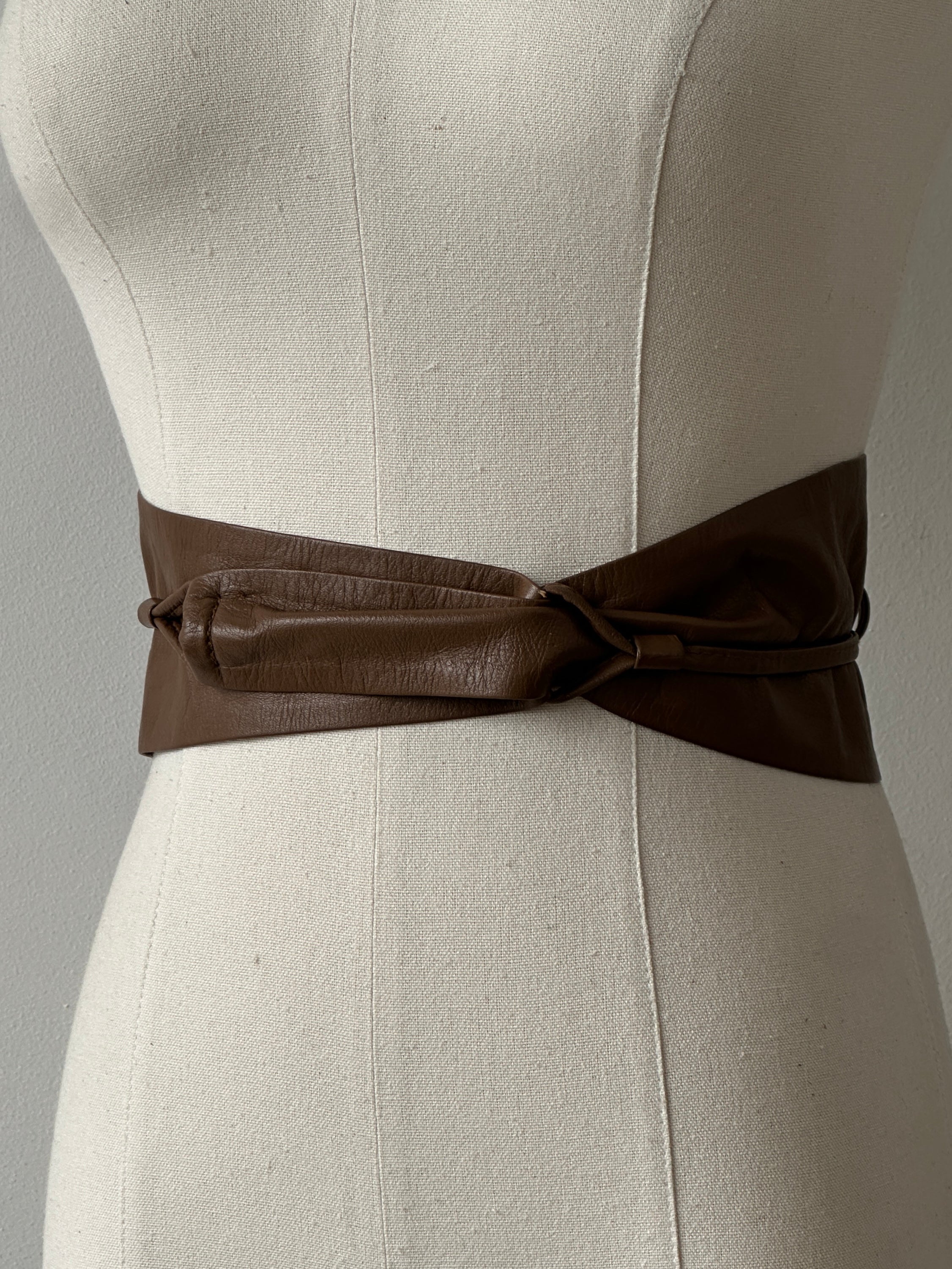 Jaeger 1990s Leather Chunky Wrap Belt - One size