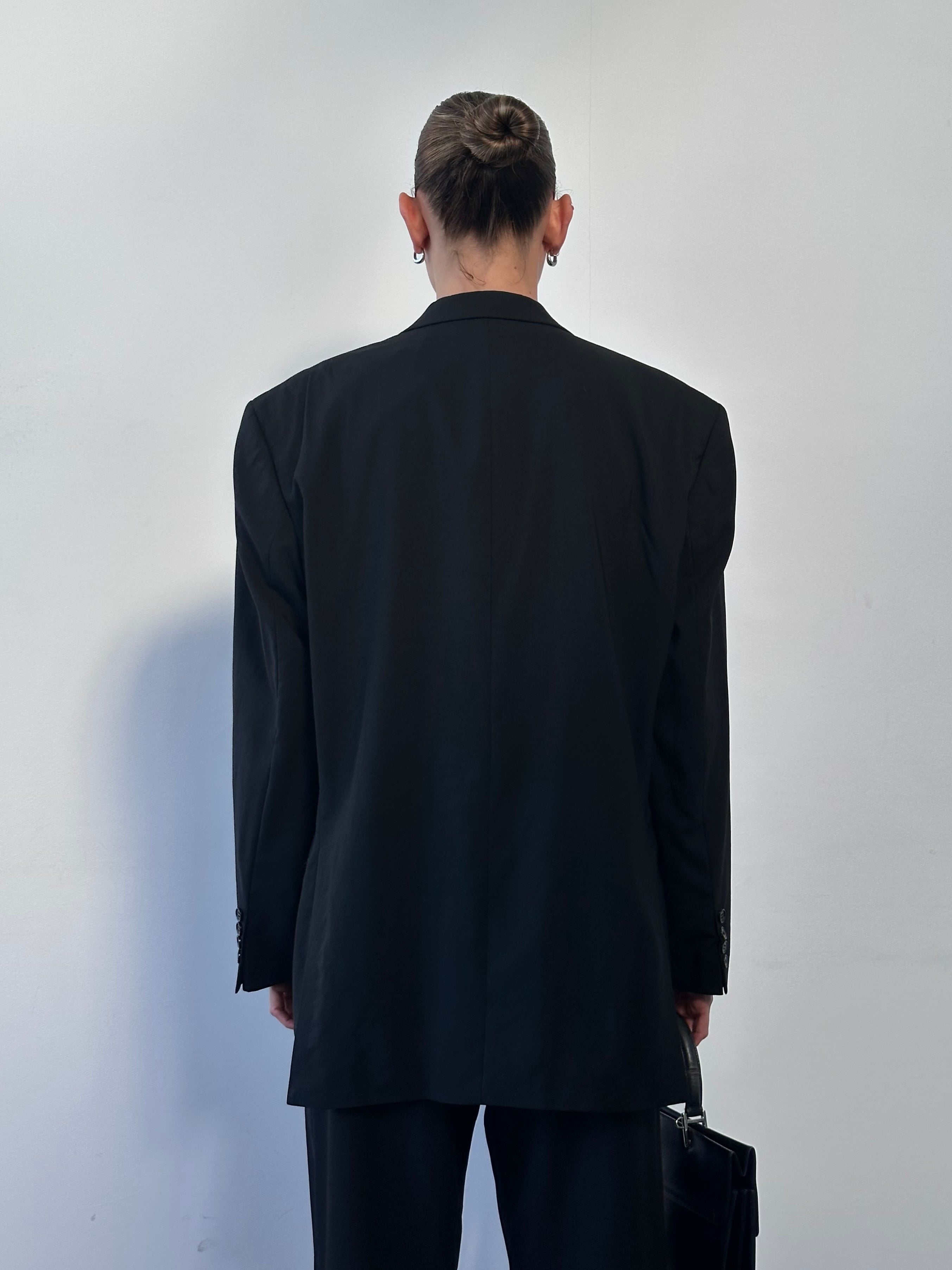 Yves Saint Laurent Pour Homme pure wool single-breasted blazer in size 40R/L, tailored fit with notch lapel and classic style.