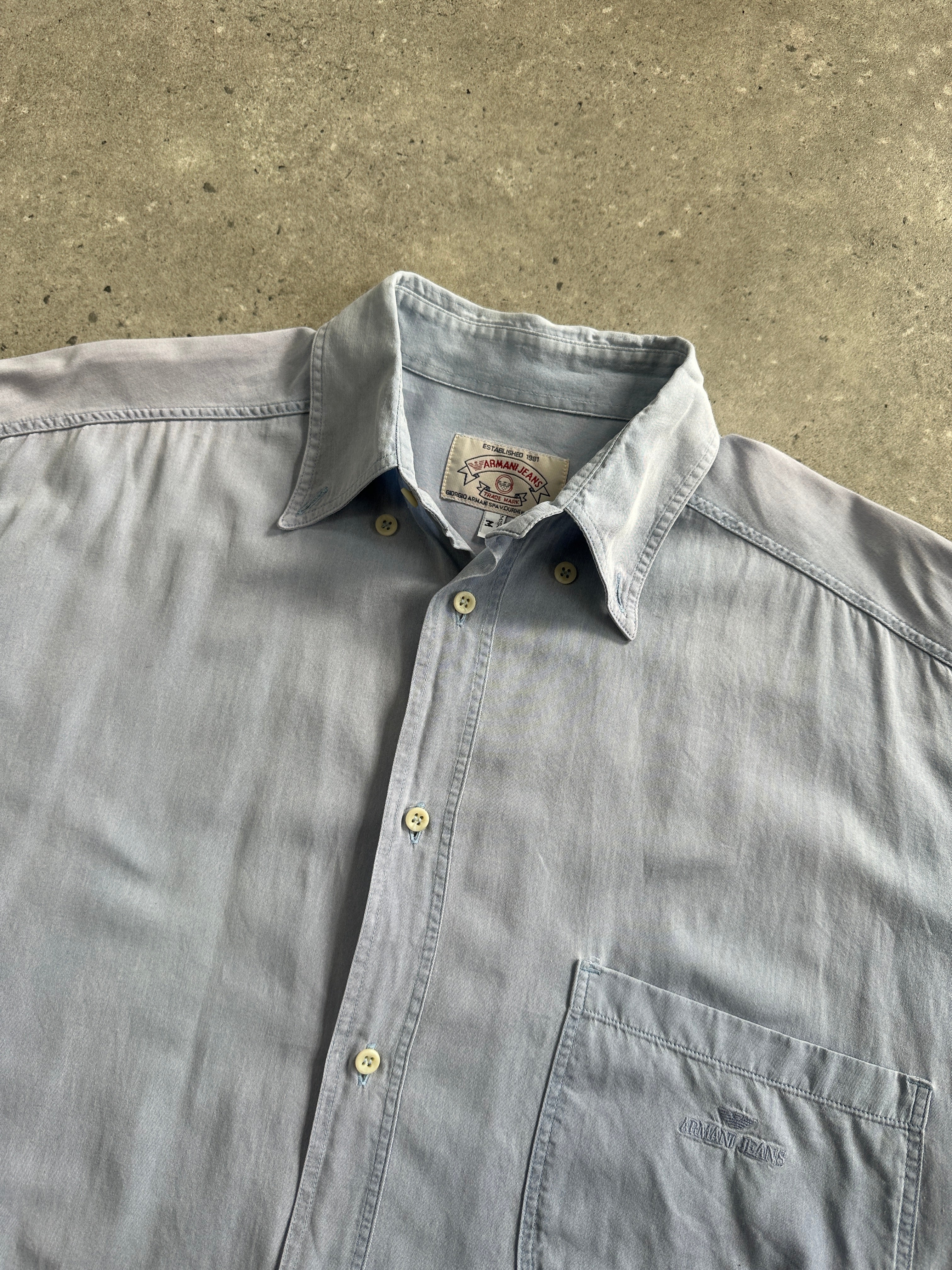 Armani Jeans faded cotton logo shirt in XL, featuring a casual design with the Armani logo on the front.