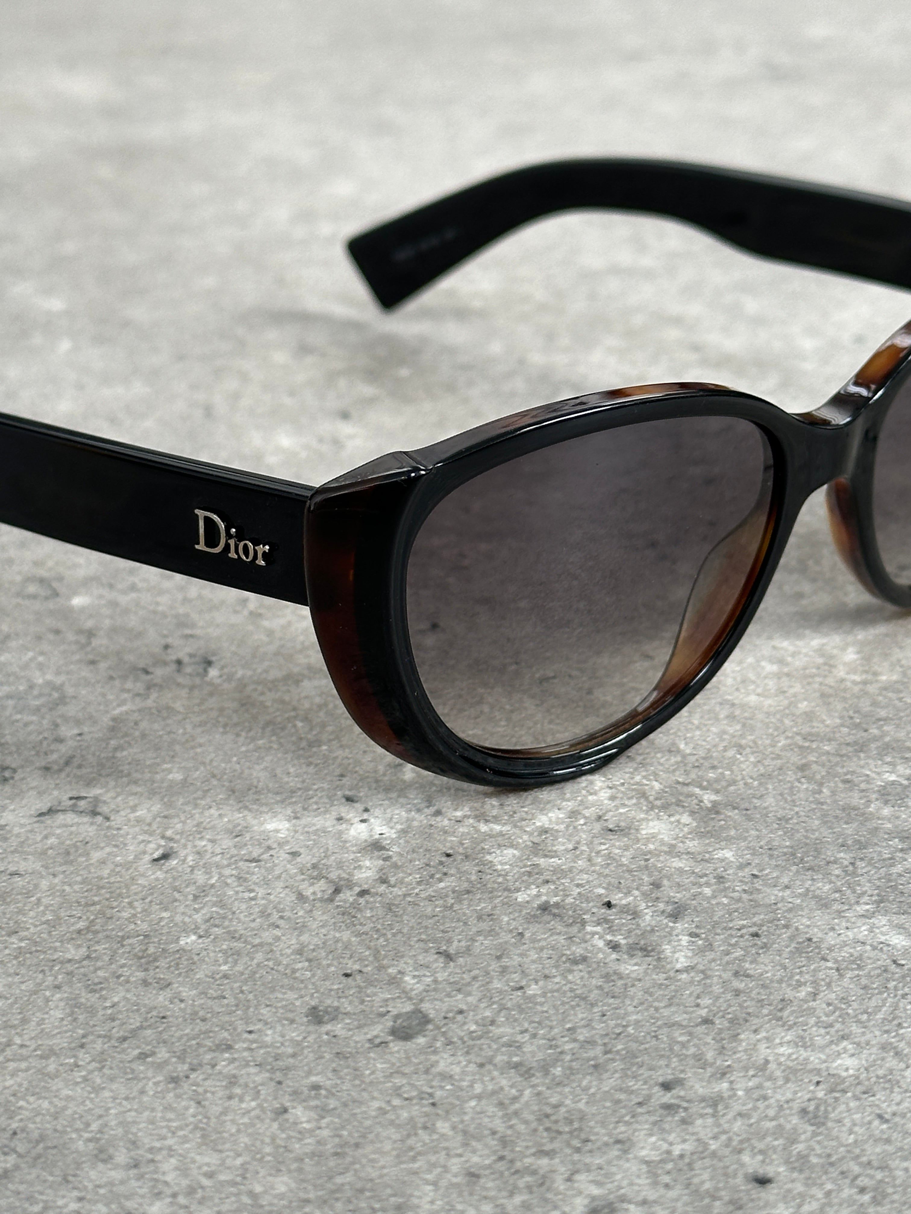 Christian Dior 2000s Summerset2 Oversized Sunglasses