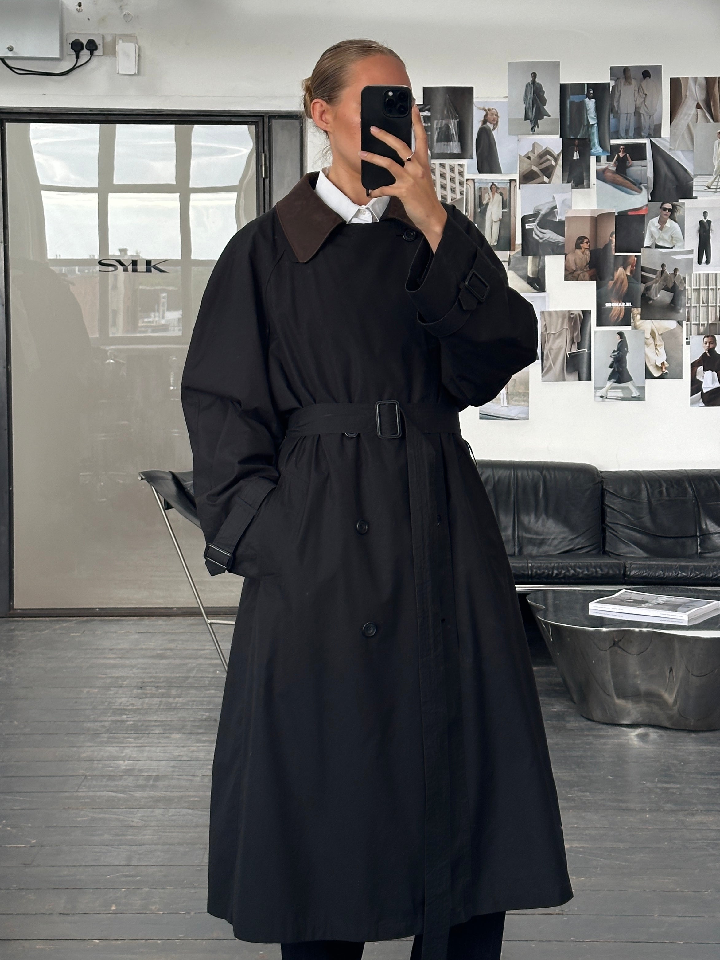 London Fog 1990s Leather Collar Belted Trench Coat - XXL - SYLK