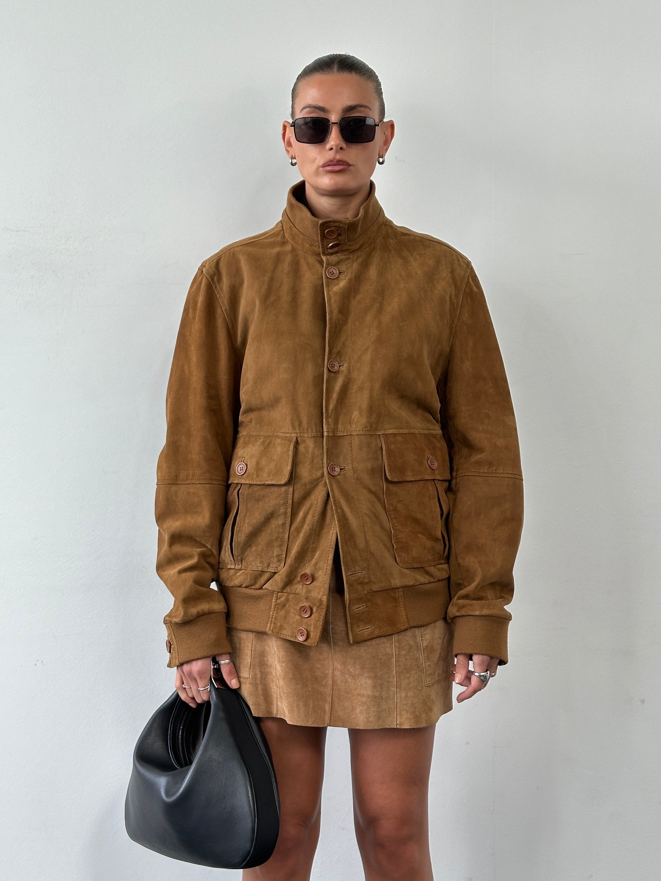 ARMA suede bomber jacket in size L, stylish men's jacket with a smooth suede finish and classic bomber design.