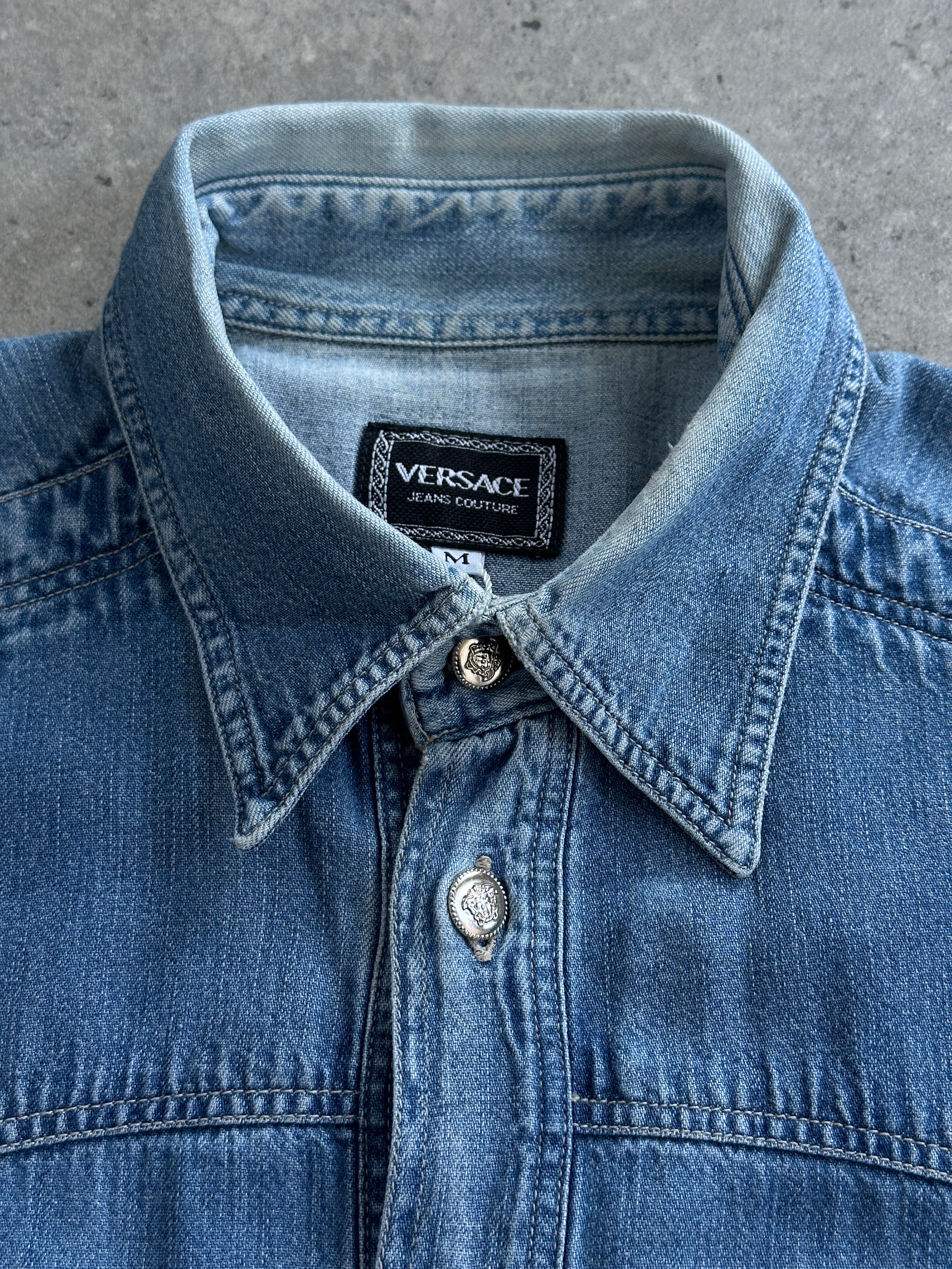 Versace Medusa button denim shirt in XL, featuring classic denim fabric with Medusa logo buttons and stylish design.