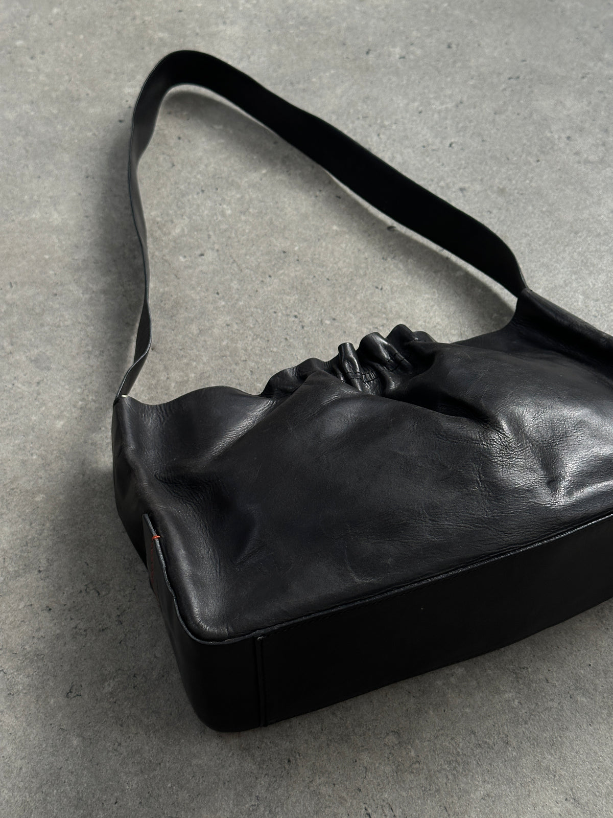 DKNY 2000s Leather Minimal Crossbody Bag Bag