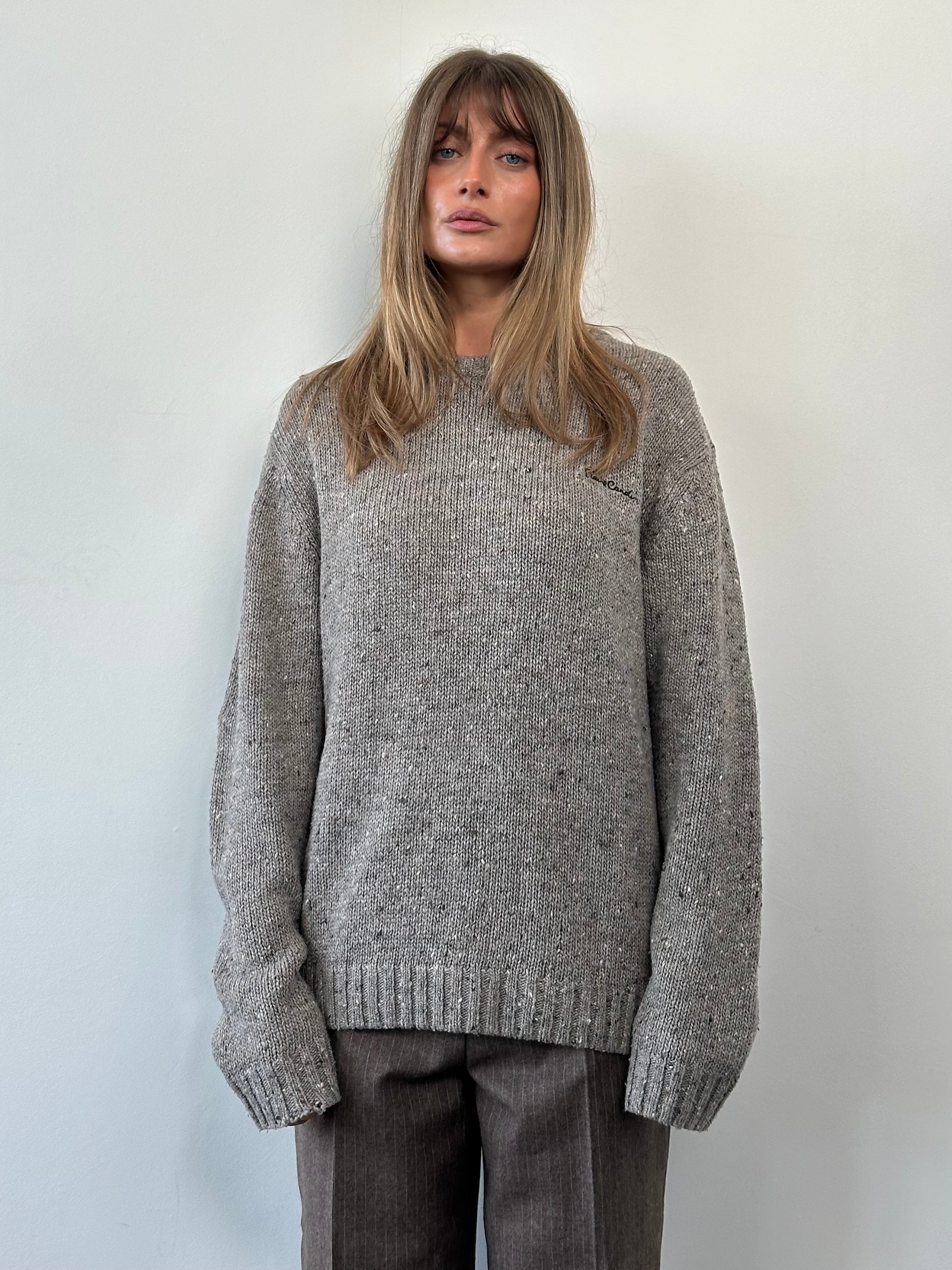 Pierre Cardin logo speckle knitted jumper in size L/XL, featuring a cozy knit fabric with subtle logo detail.