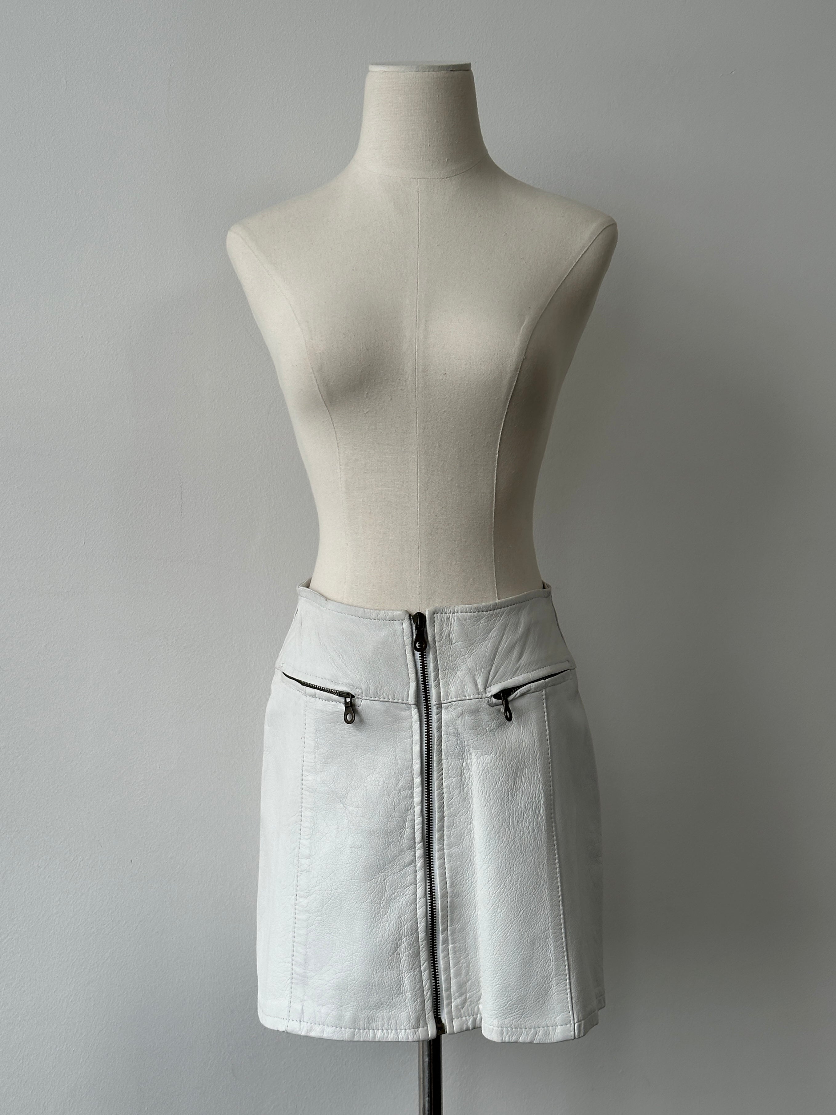 Italian Vintage 1990s Leather Mini Skirt - W26