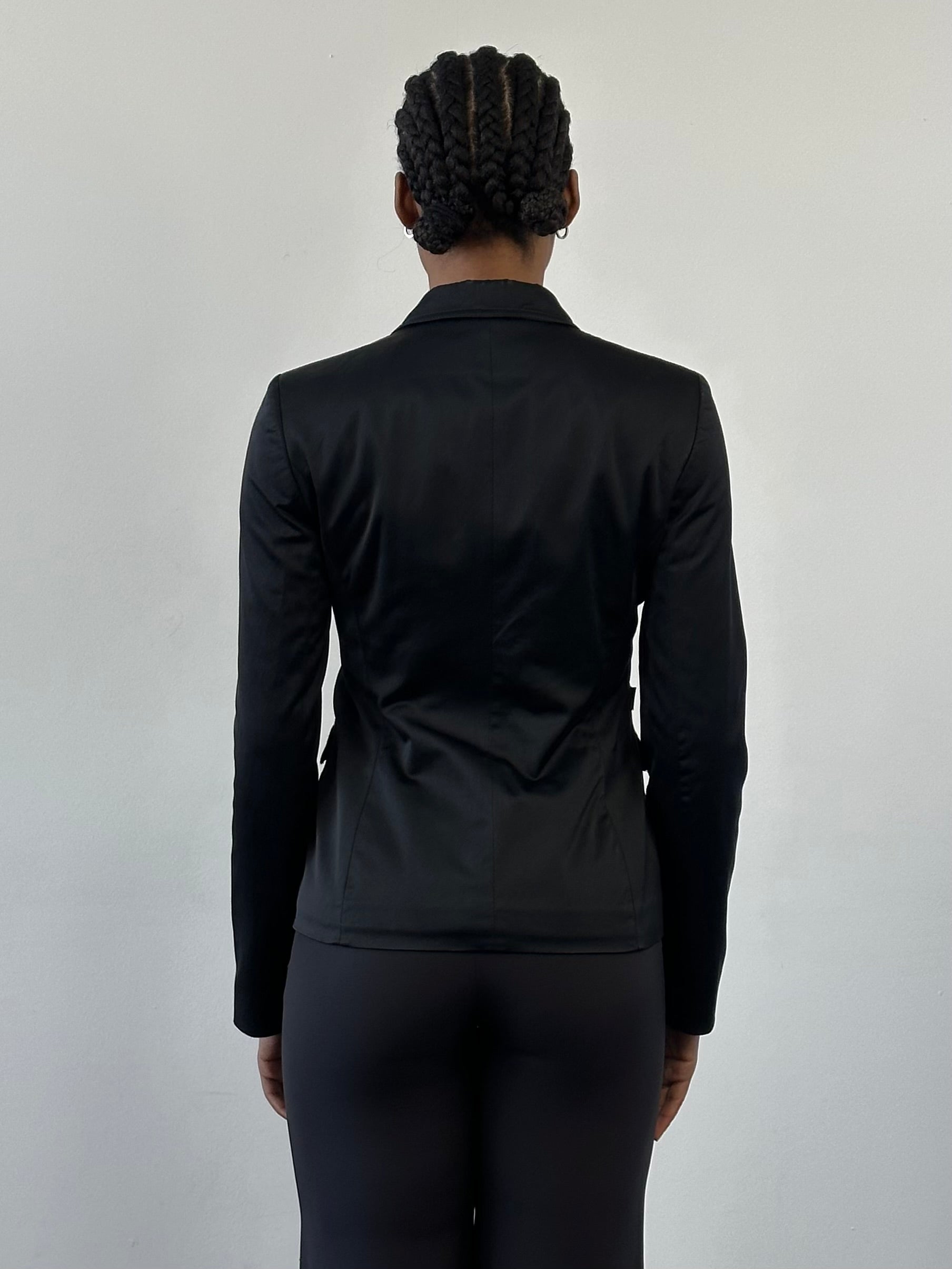 Moschino 2000s Dagger Collar cotton fitted blazer in XS, stylish blazer with a unique dagger collar detail, perfect for a chic look.