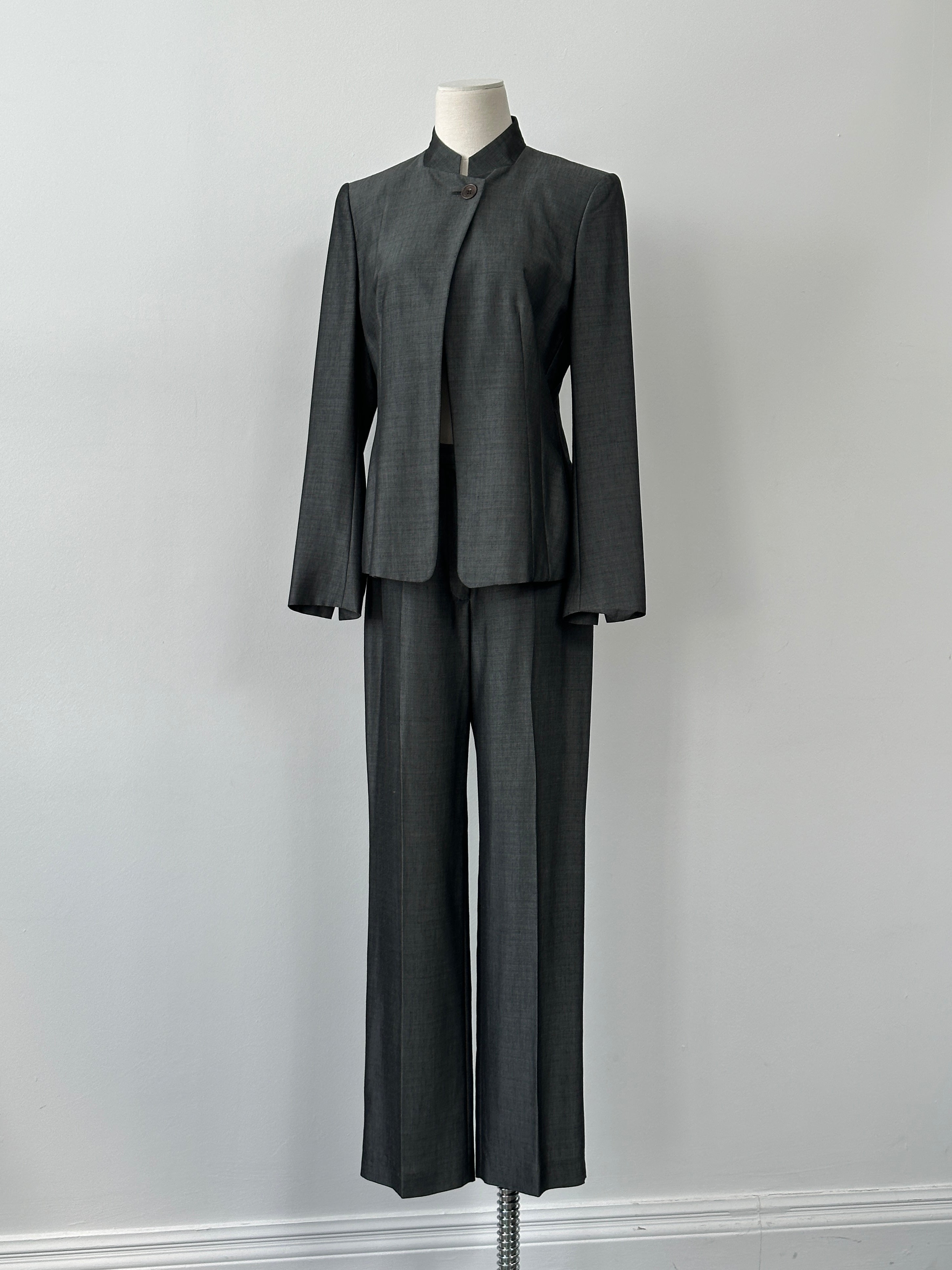 Iblues Italian Vintage 1990s High Neck Tailored Suit - M/W28