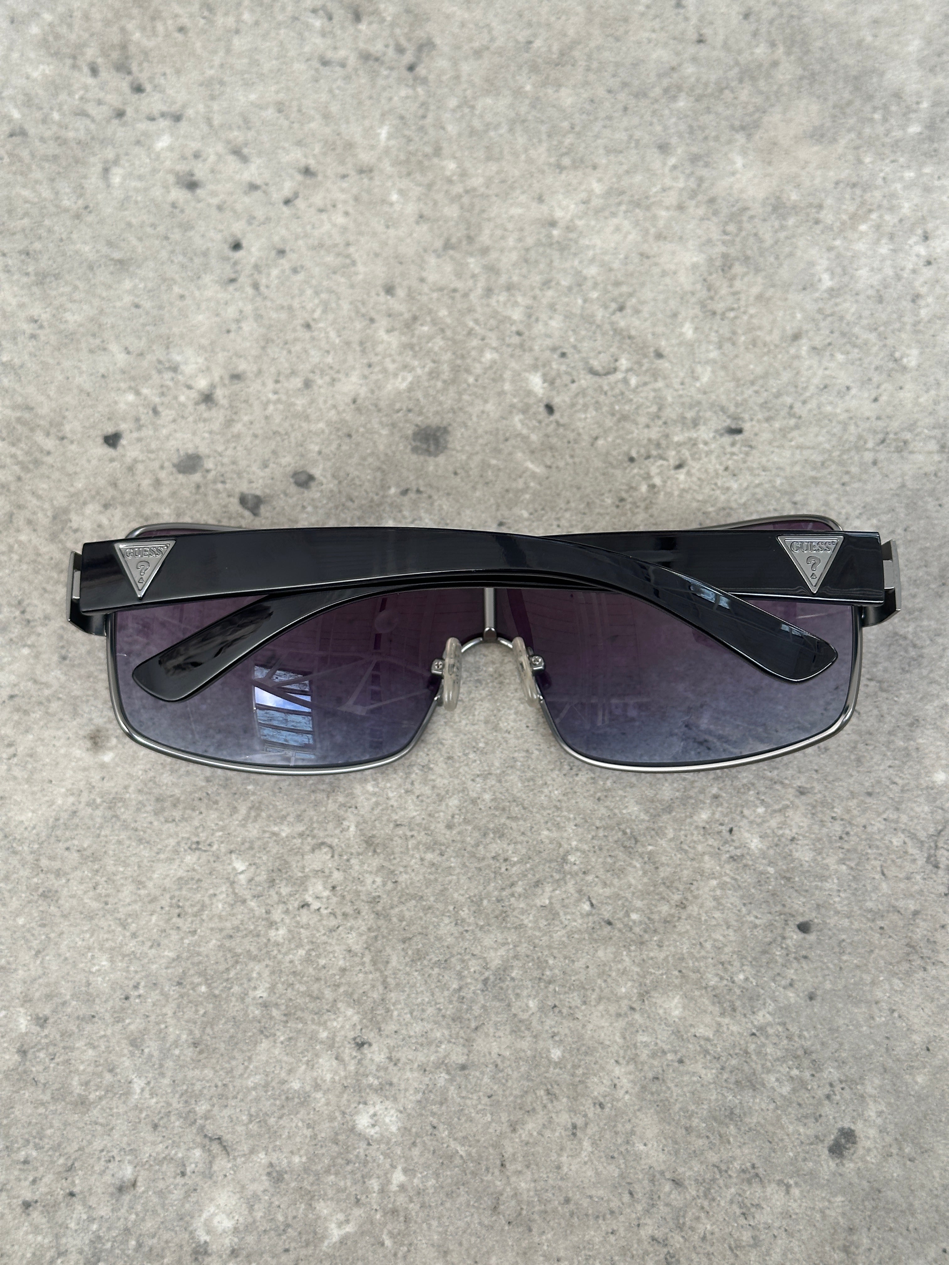 Guess 2000s Oversized Shield Logo Sunglasses