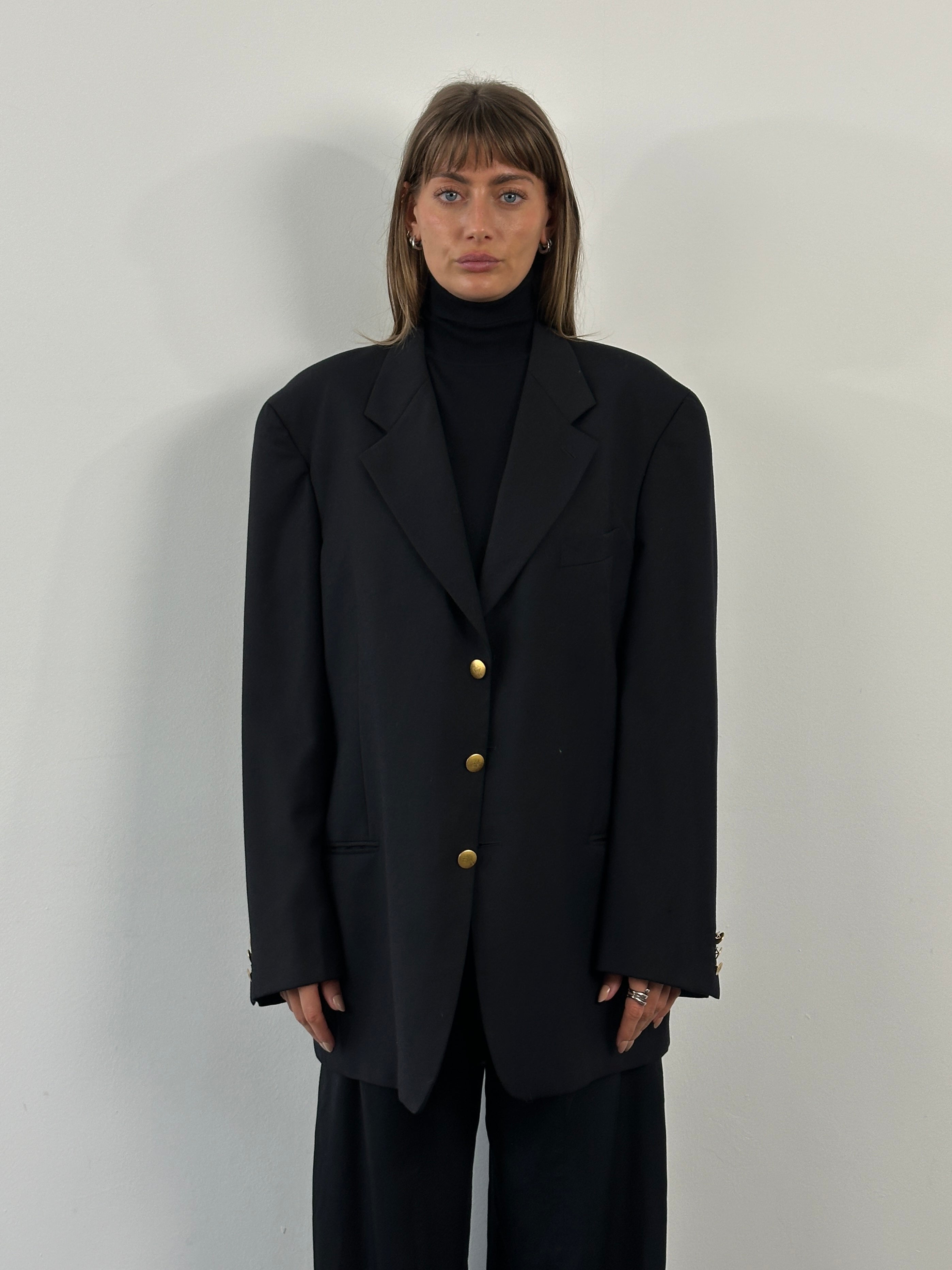 Giorgio Armani Le Collezioni 1990s bespoke pure wool blazer in size 46R/XXL, navy blue with tailored fit and classic lapel.