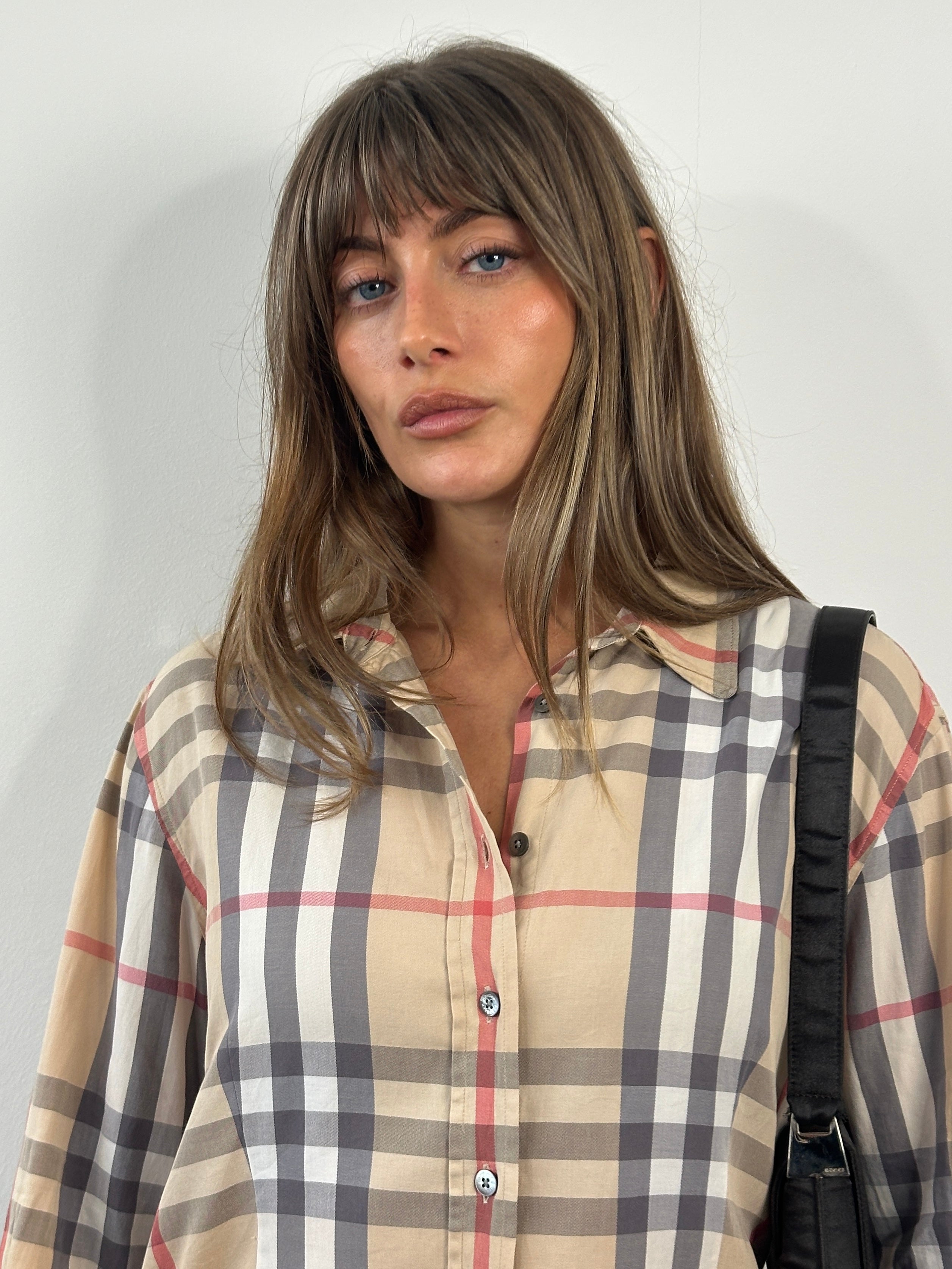 Burberry London 2000s Nova Check cotton shirt in size M, featuring classic checked pattern and button-front design.