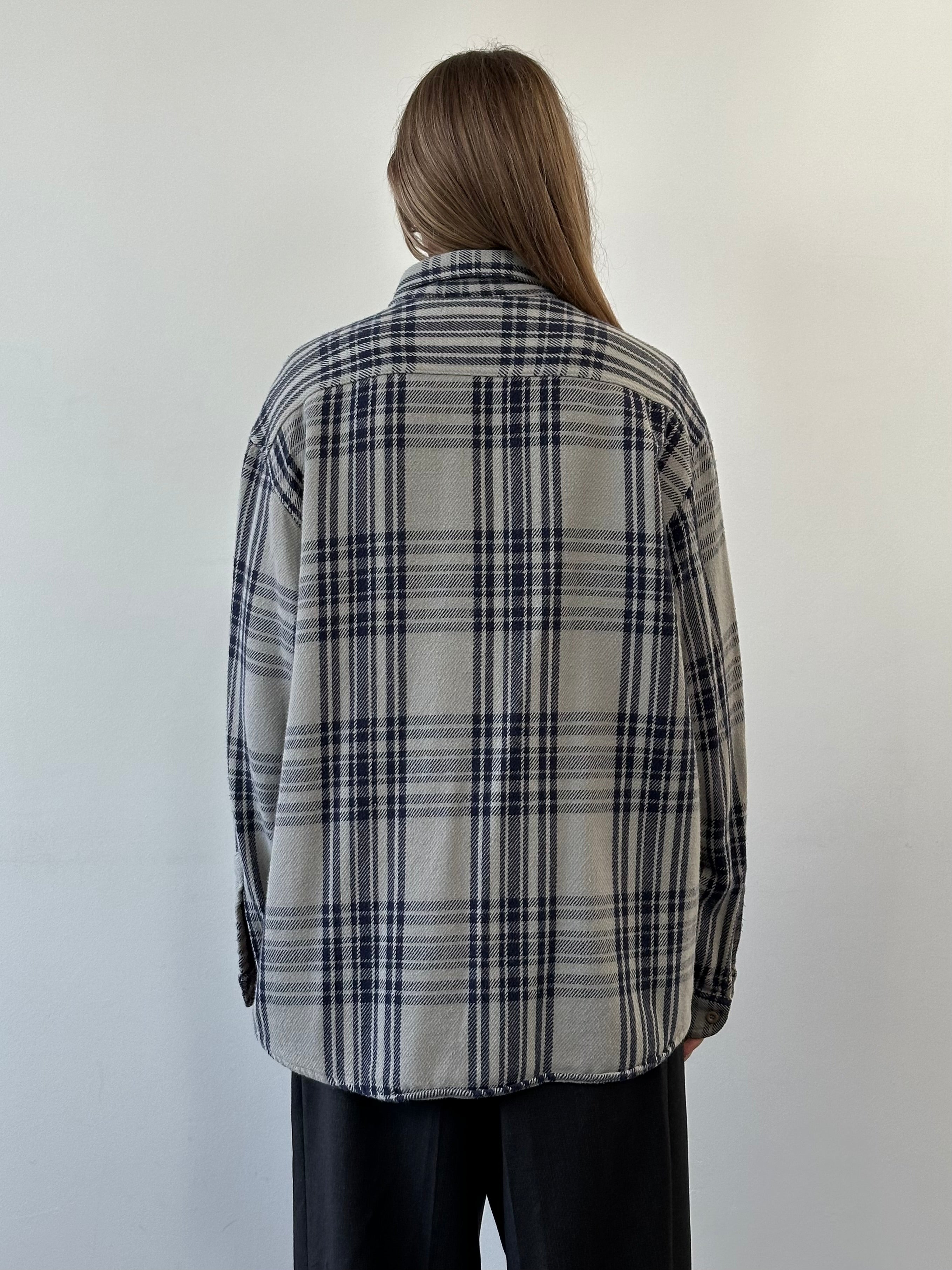 Armani Jeans check flannel logo shirt in XL, featuring a classic plaid pattern and the Armani logo on the chest.