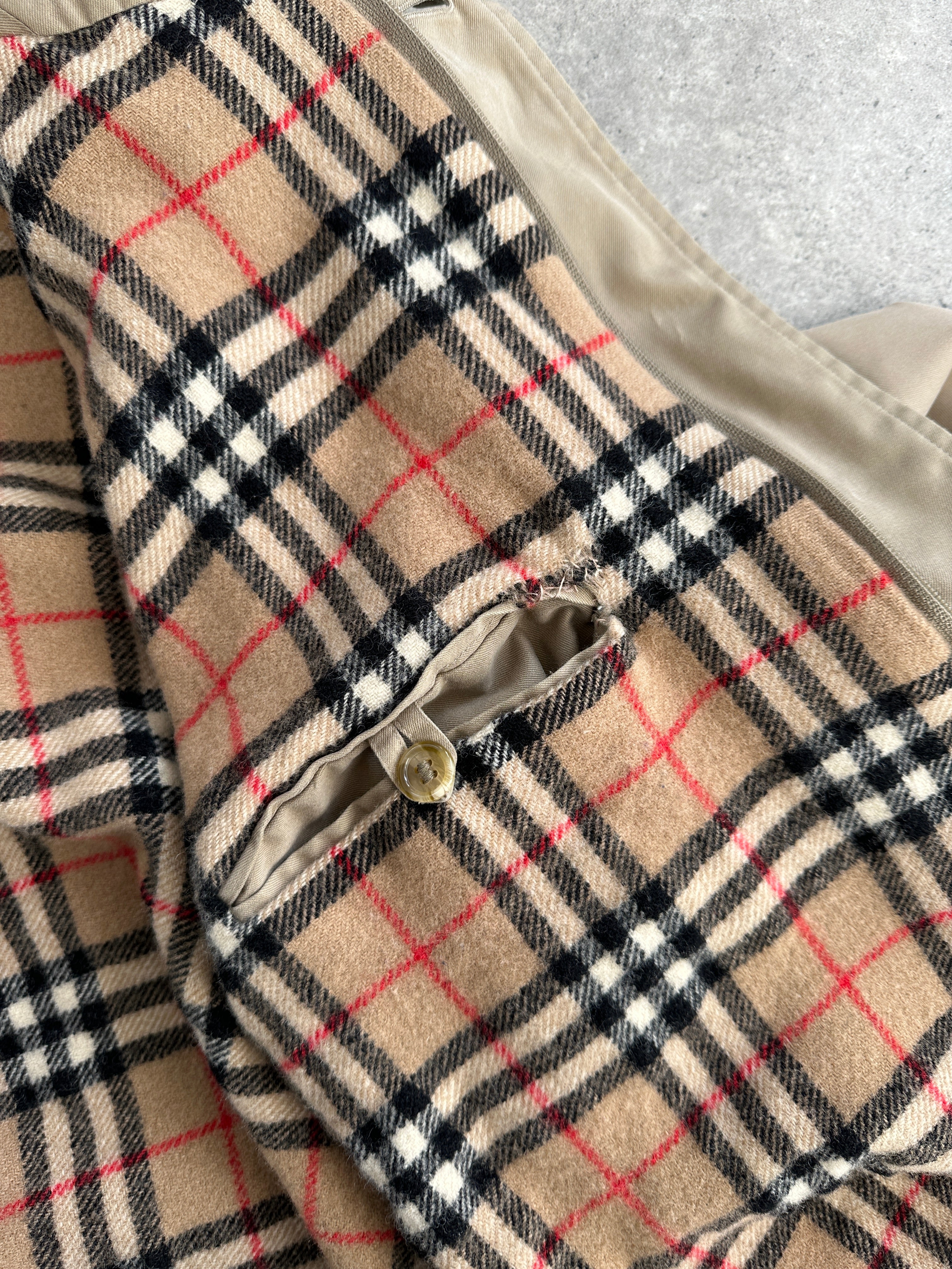 Burberry Nova Check Bomber Jacket - L - SYLK